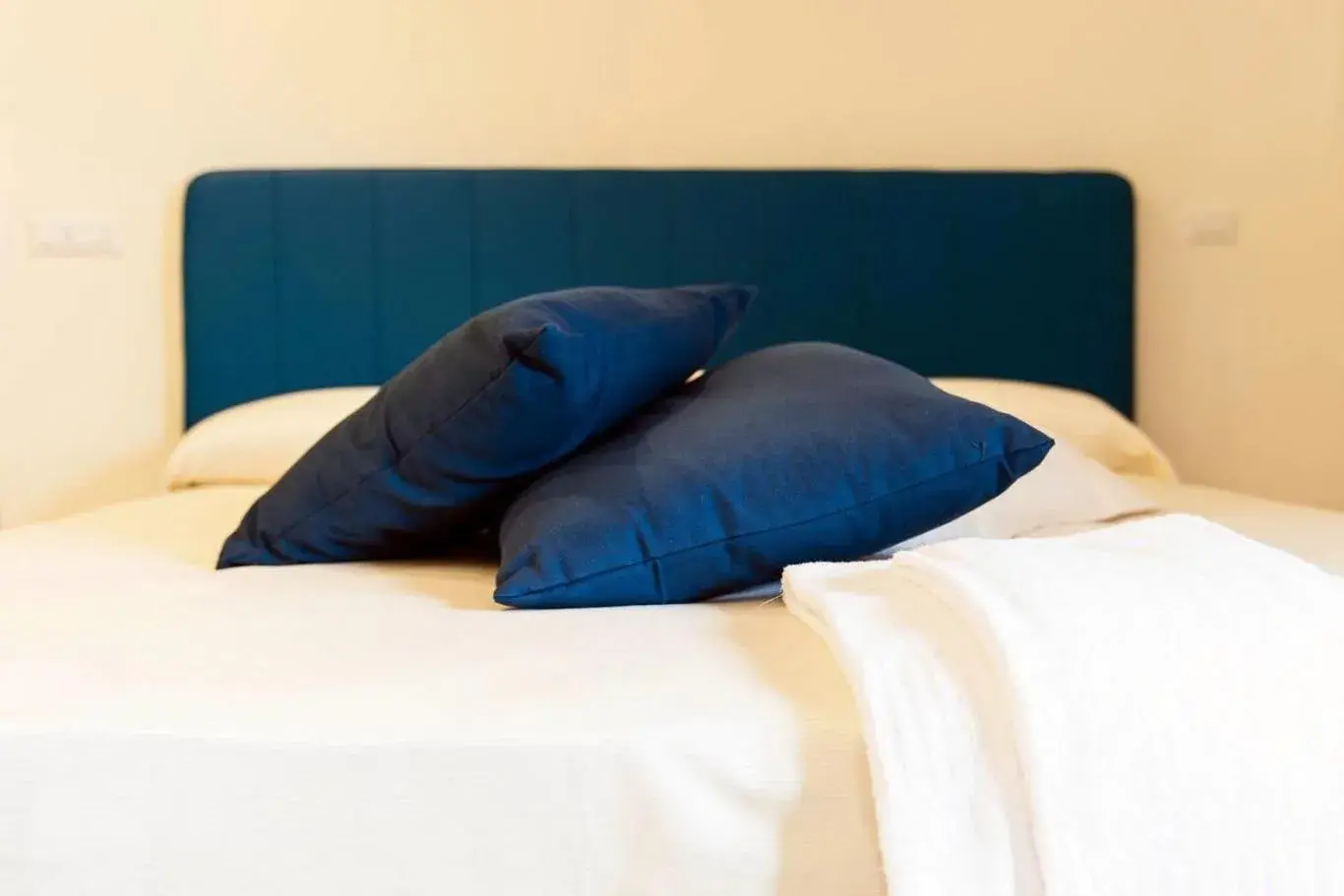 Deluxe Double or Twin Room with Sea View in Back to Sorrento Deluxe Double or Twin Room with Sea View in Back to Sorrento