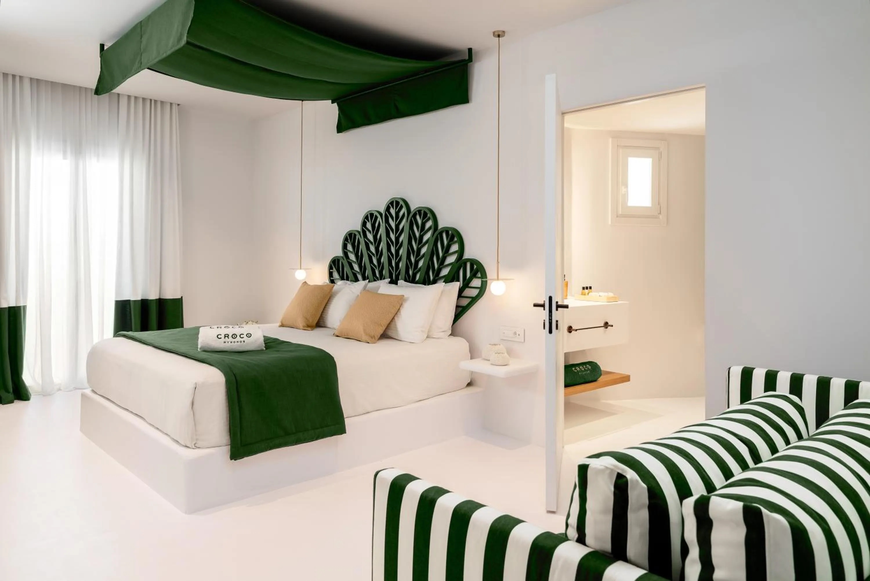 Photo of the whole room, Bed in Croco Mykonos