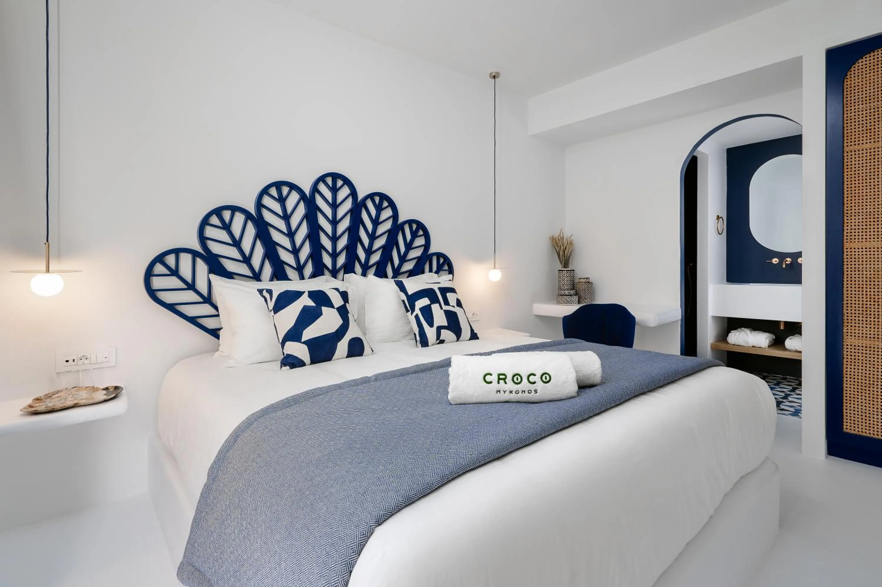 Bedroom, Bed in Croco Mykonos