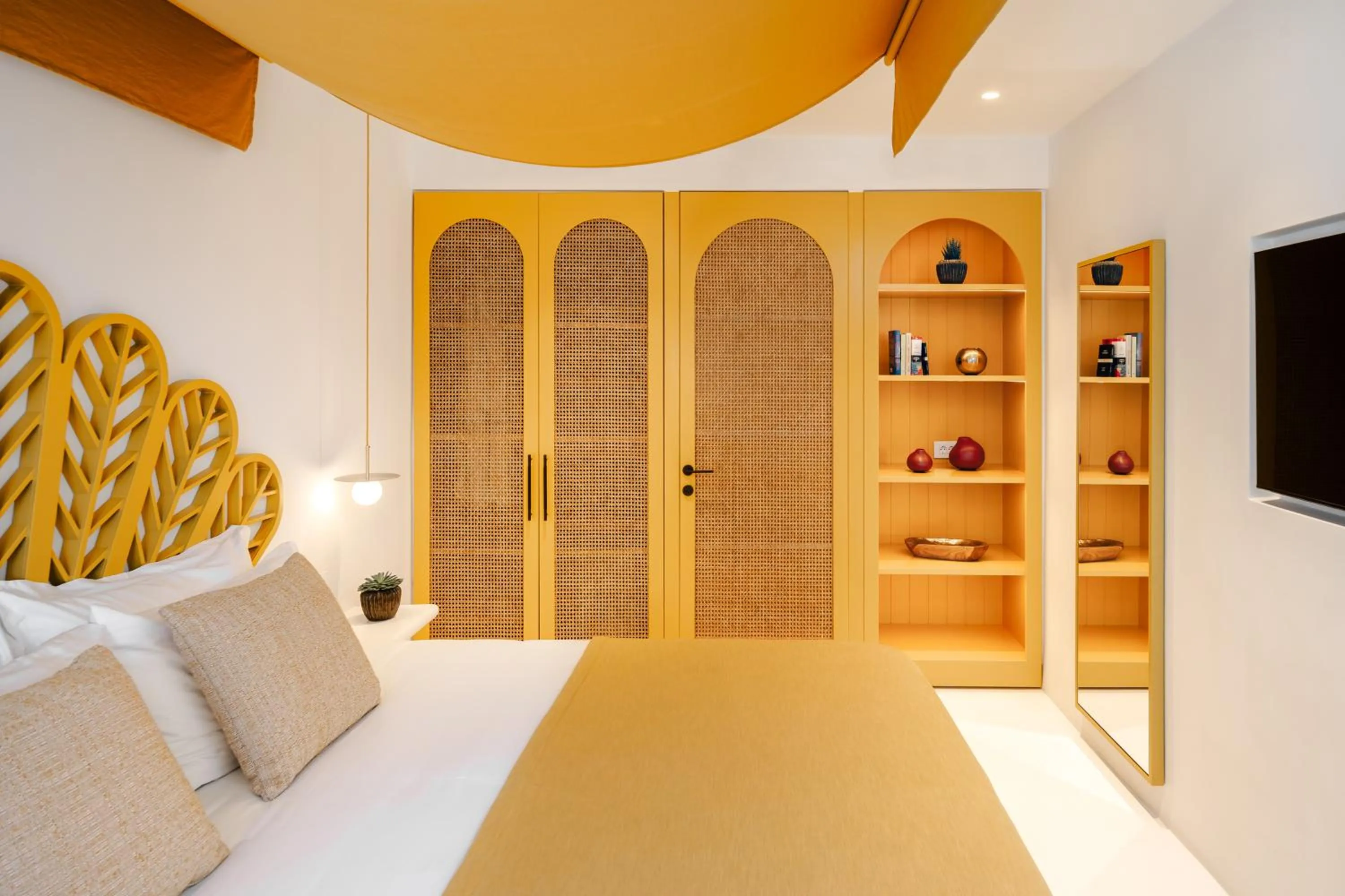 Bedroom, Bed in Croco Mykonos