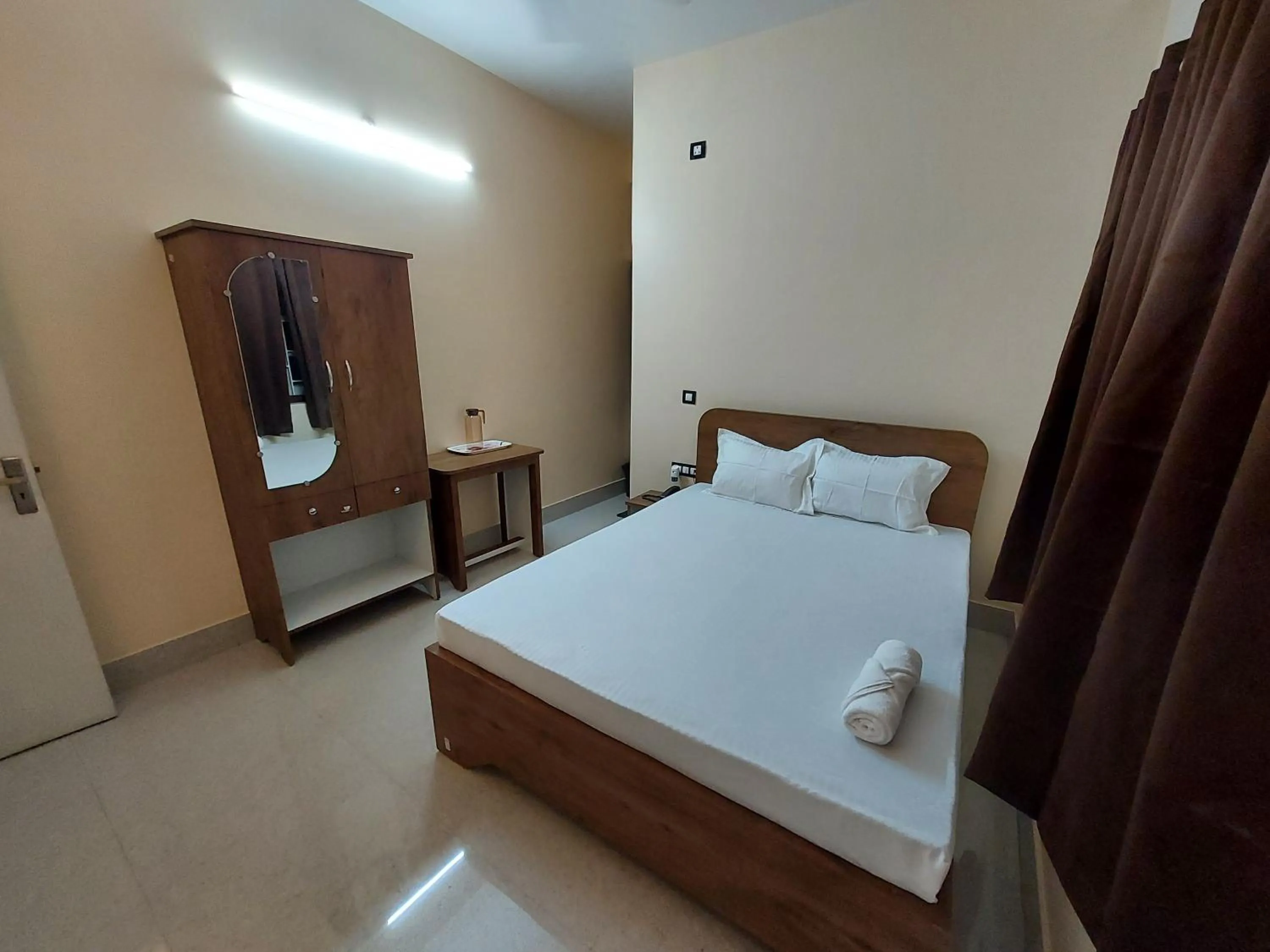 Bed in Hotel Hari Gayatri Regent