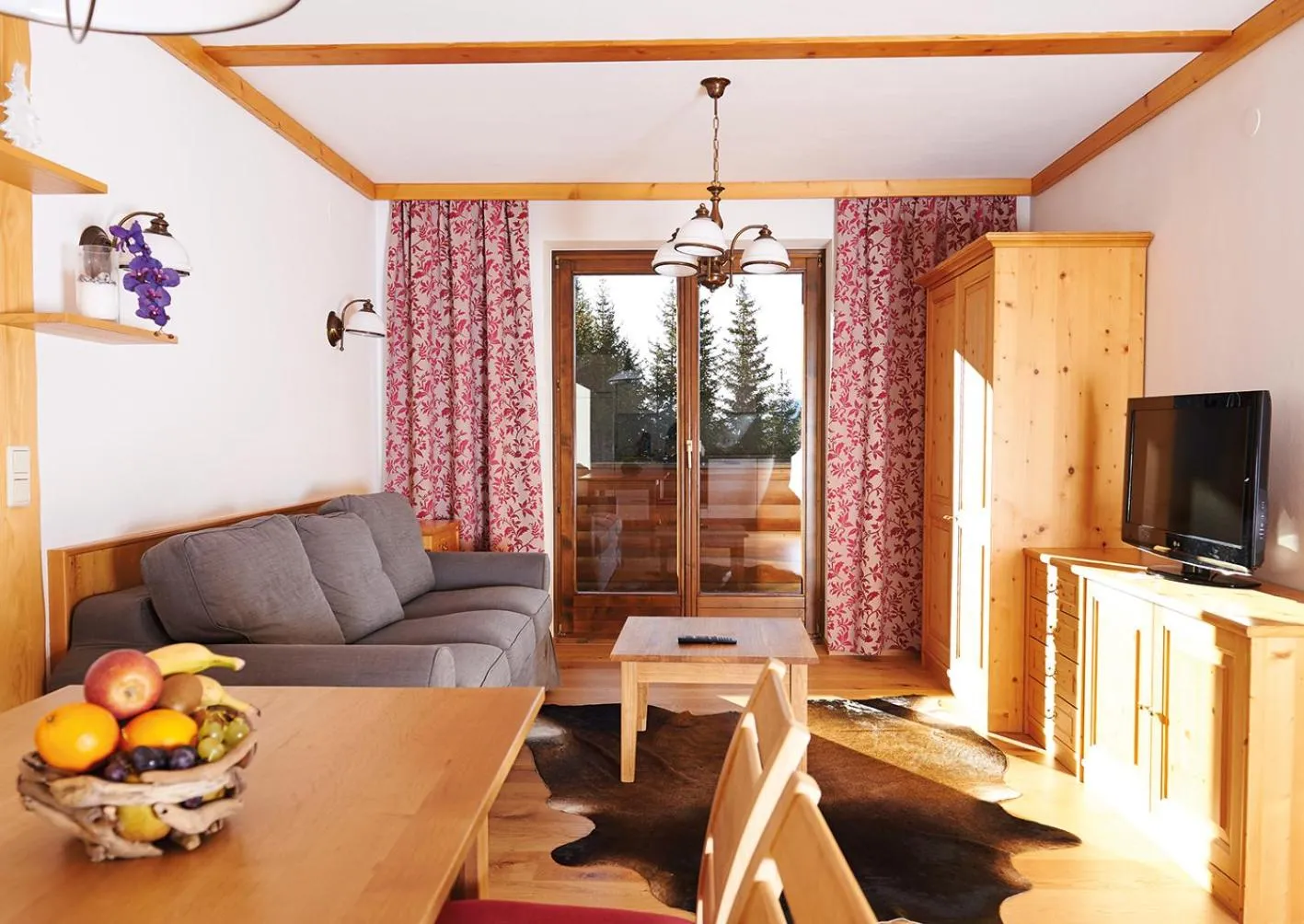 Living room in Apartments by GMS