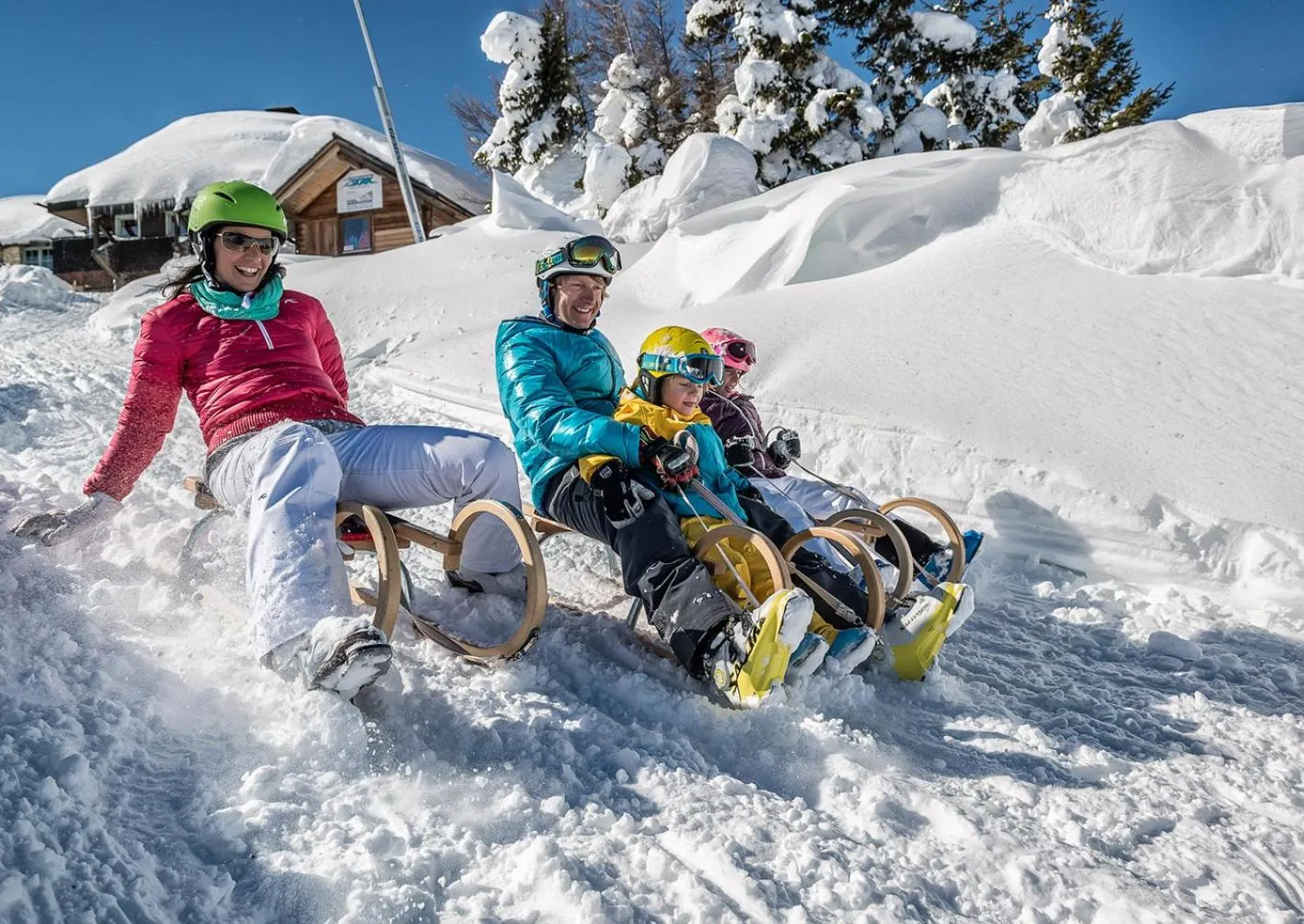 Skiing in Apartments by GMS
