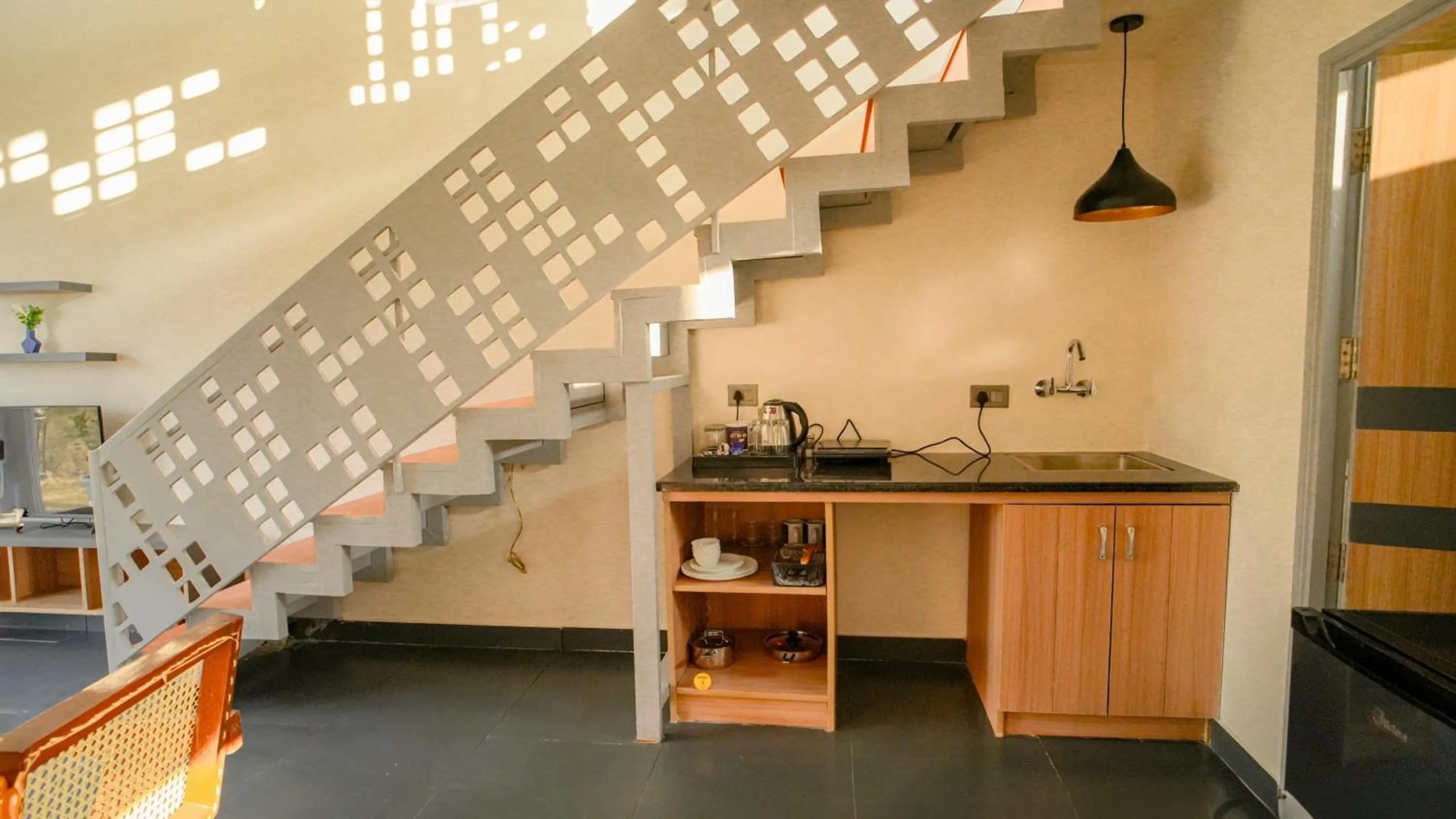 kitchen in Bir Valley Retreat