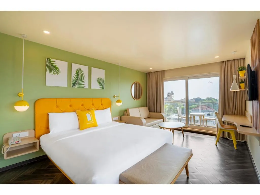 Bedroom, Bed in Bloom Hotel - Dona Paula