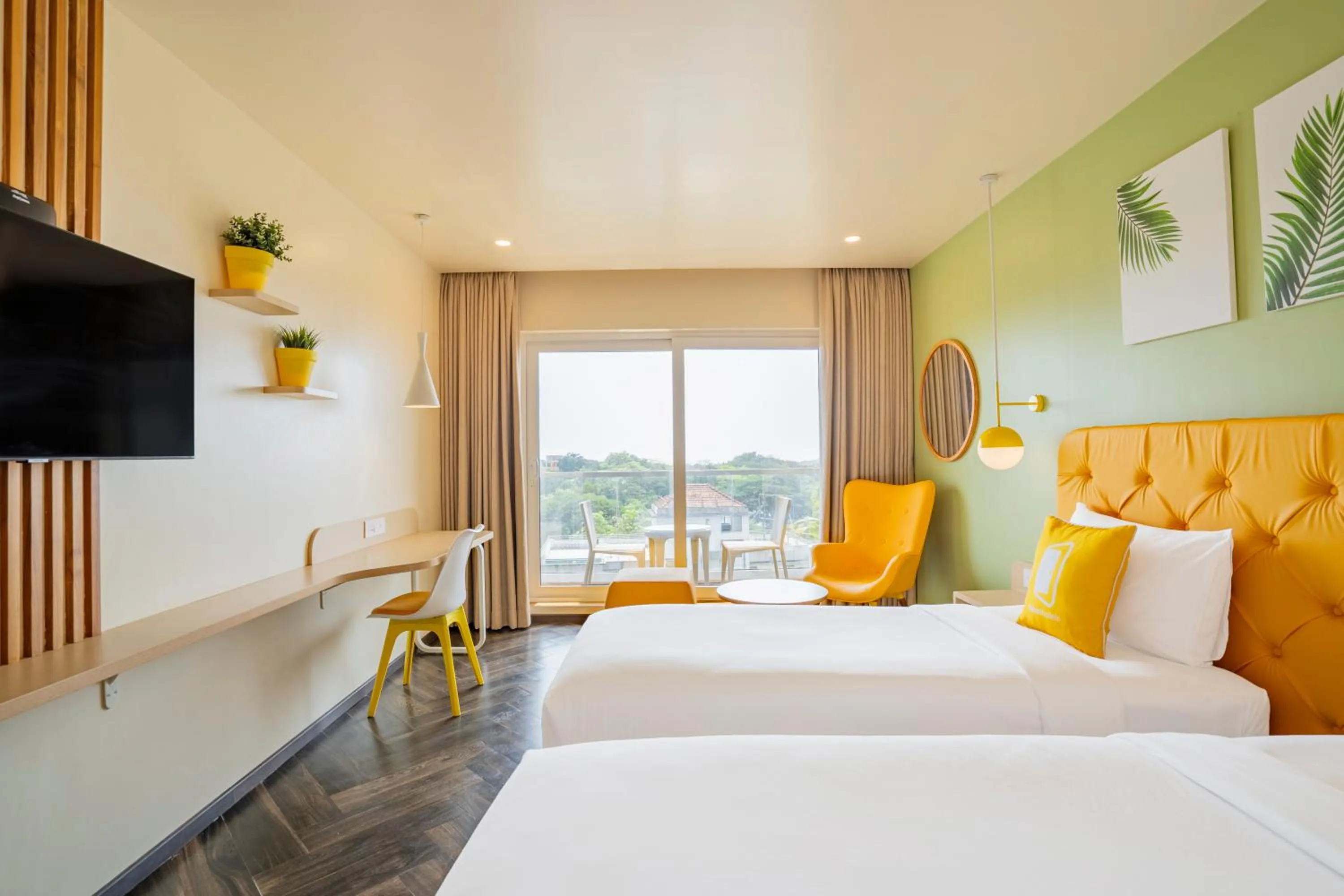 Bedroom, Bed in Bloom Hotel - Dona Paula