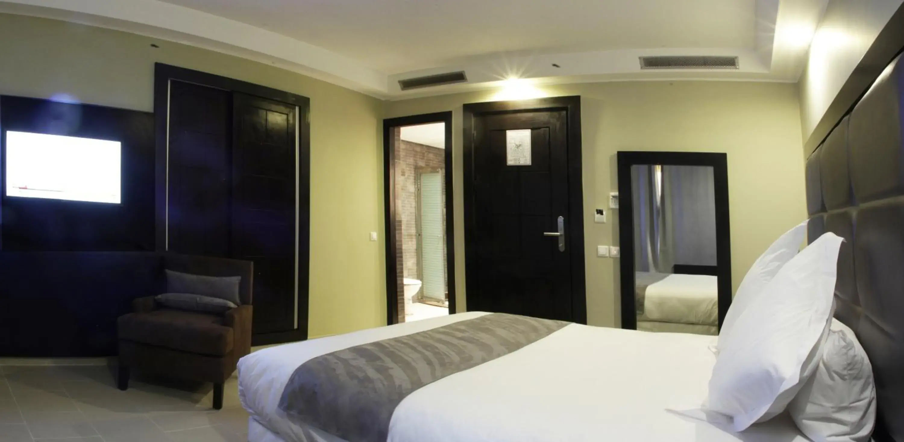 Photo of the whole room, Bed in Tempoo Hotel Marrakech City Centre Adults Only