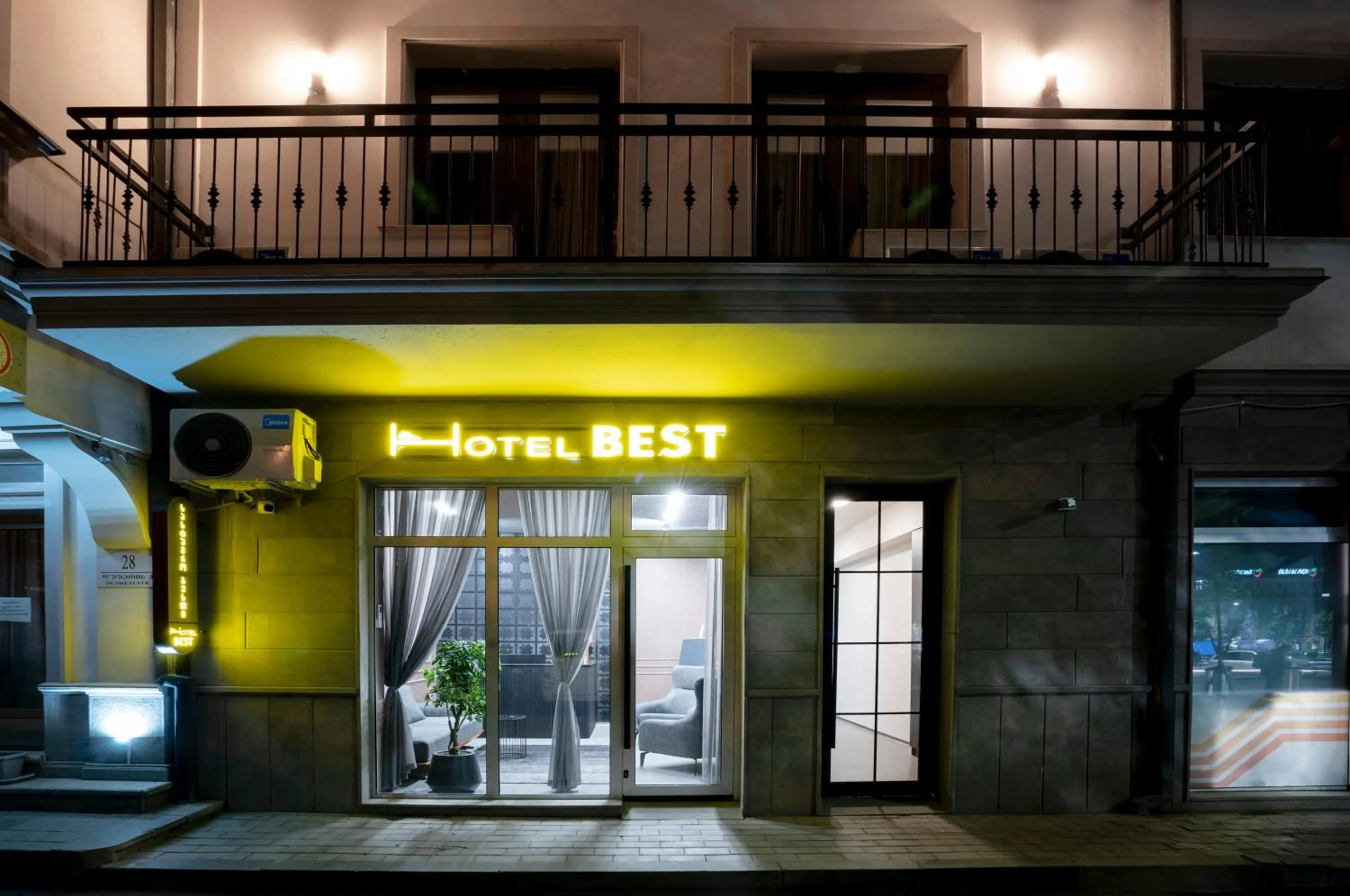 Property building in Hotel Best Tbilisi