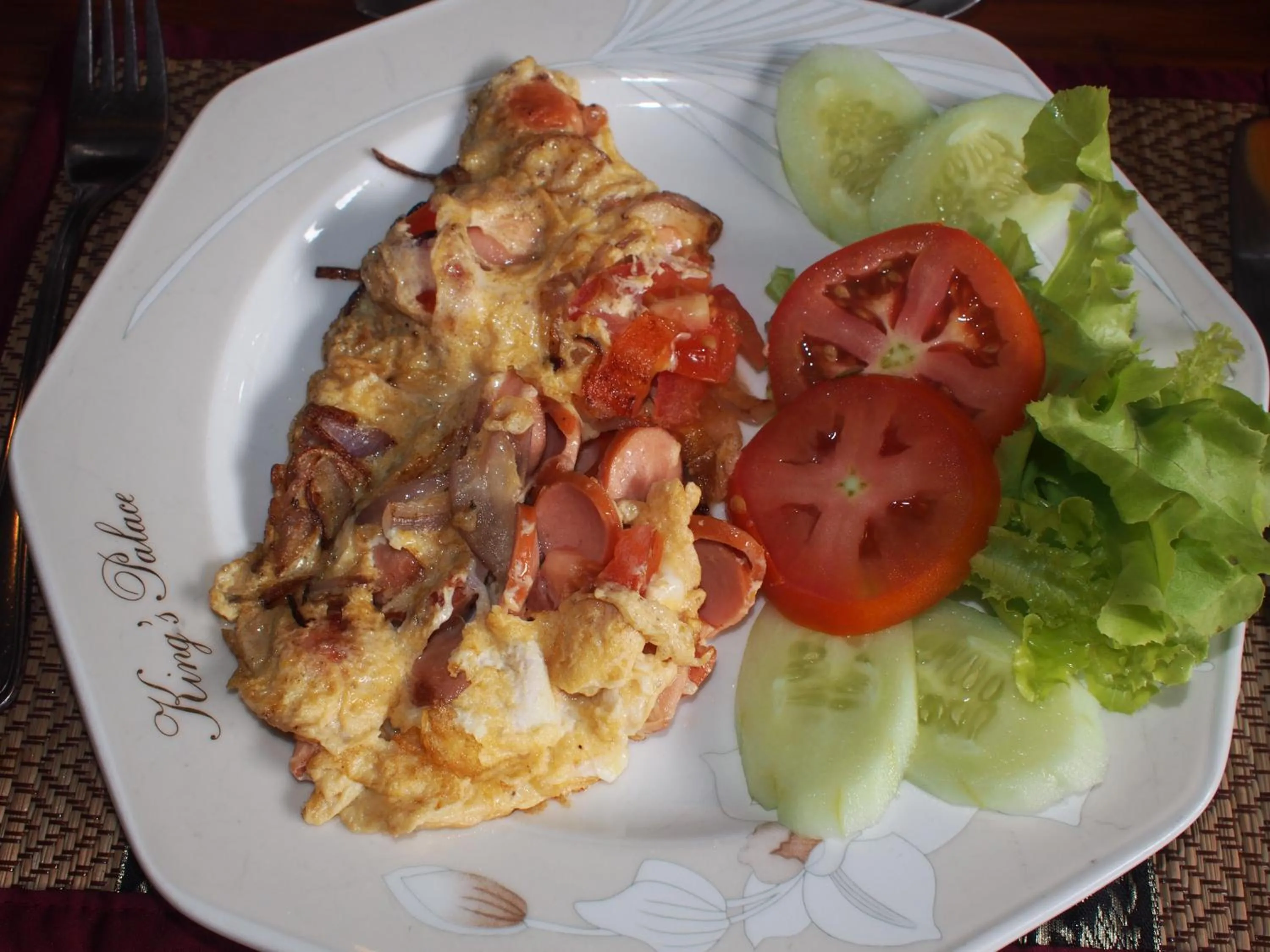 Continental breakfast in Baitong Homestay
