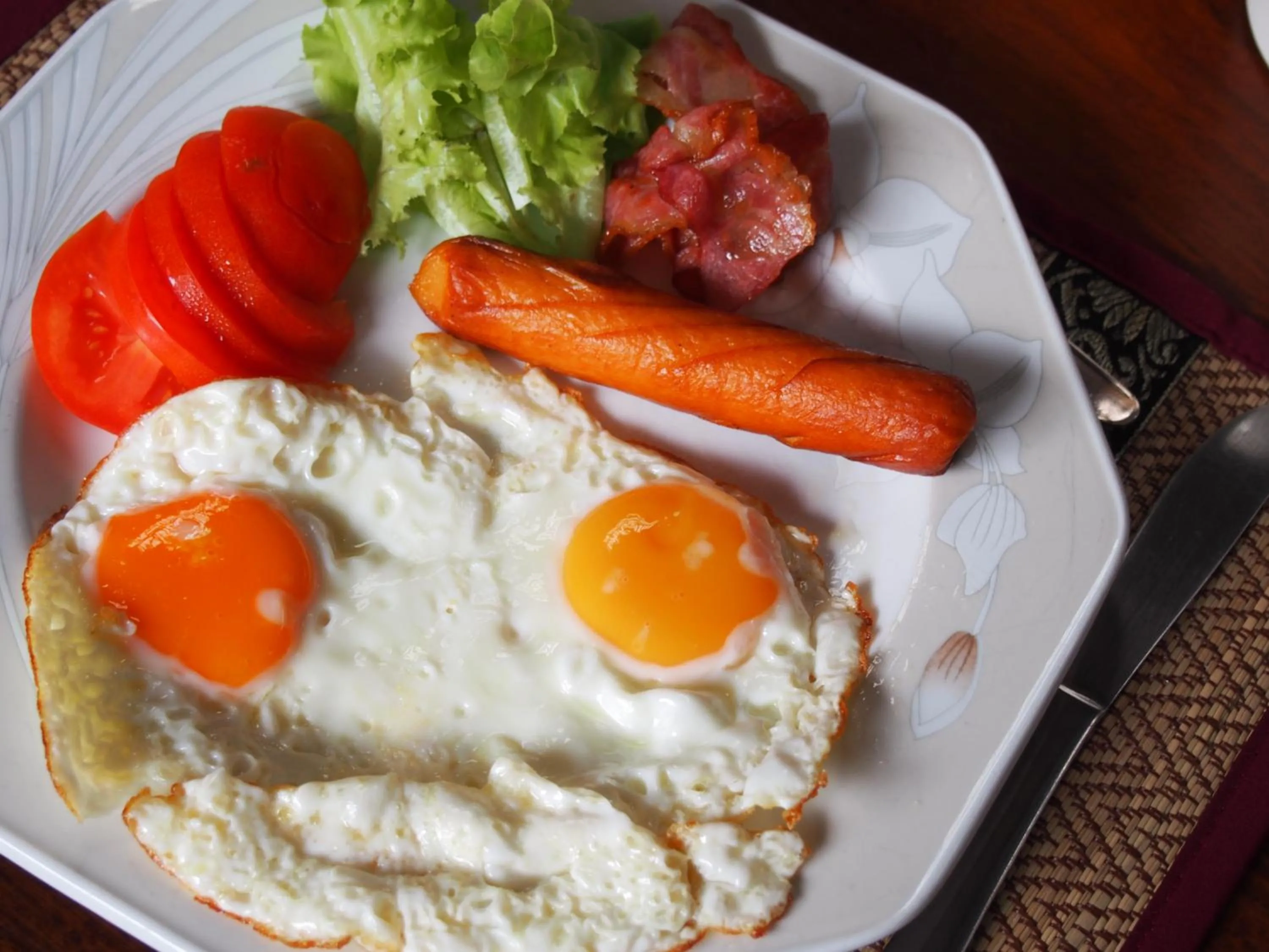 Continental breakfast in Baitong Homestay