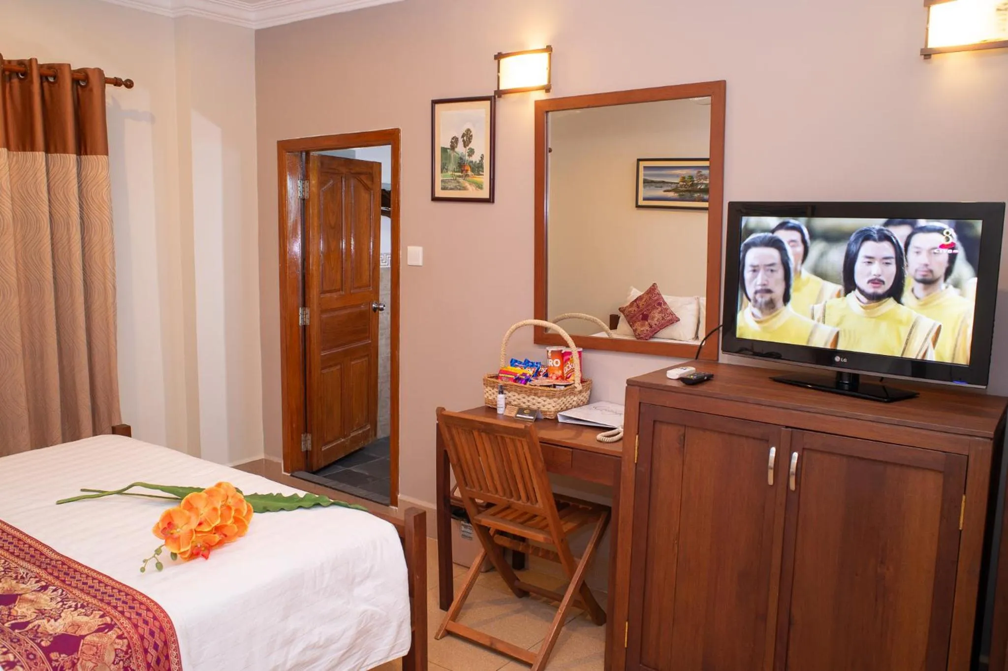 Bedroom, Bed in Villa Grange