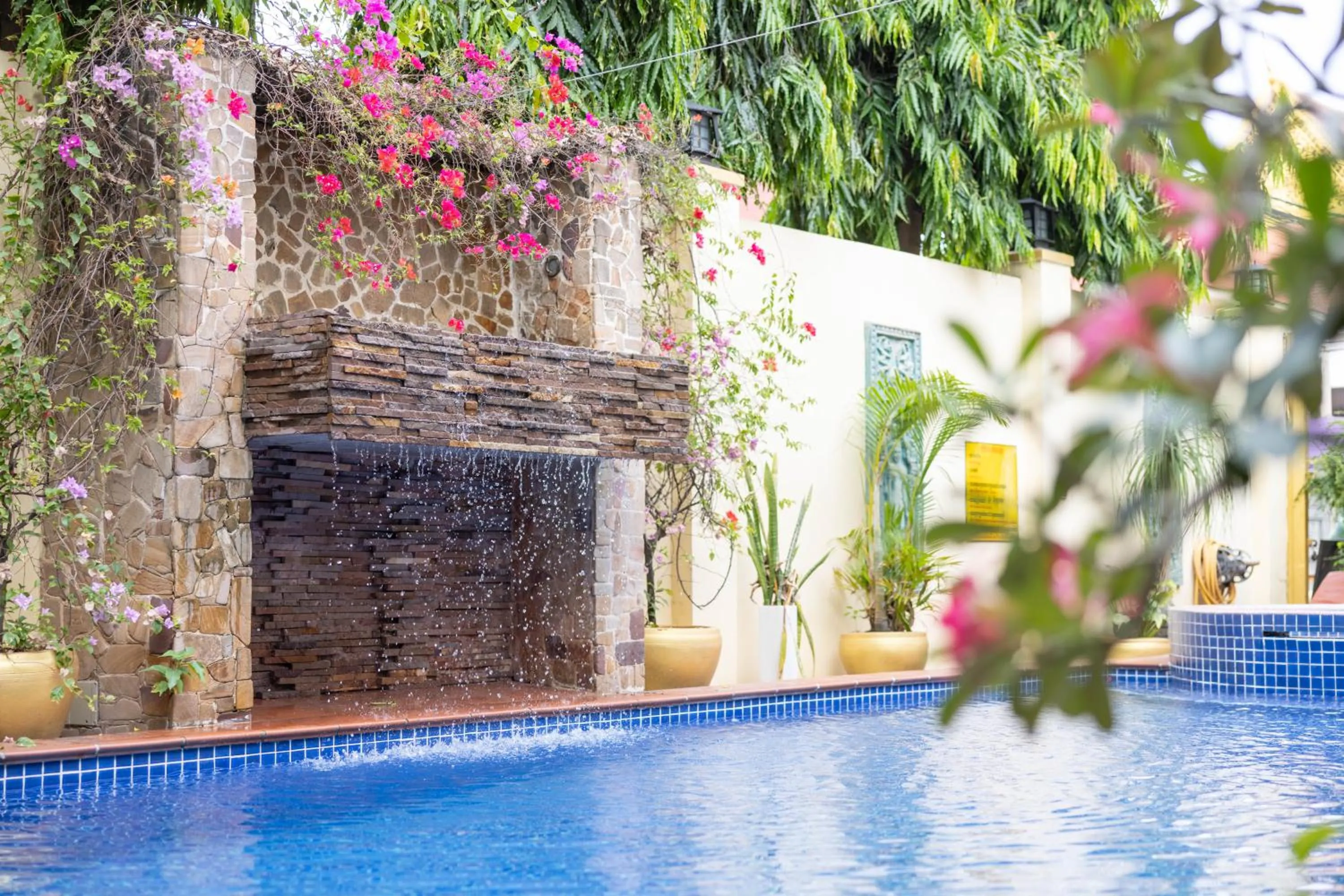 Swimming pool in Villa Grange