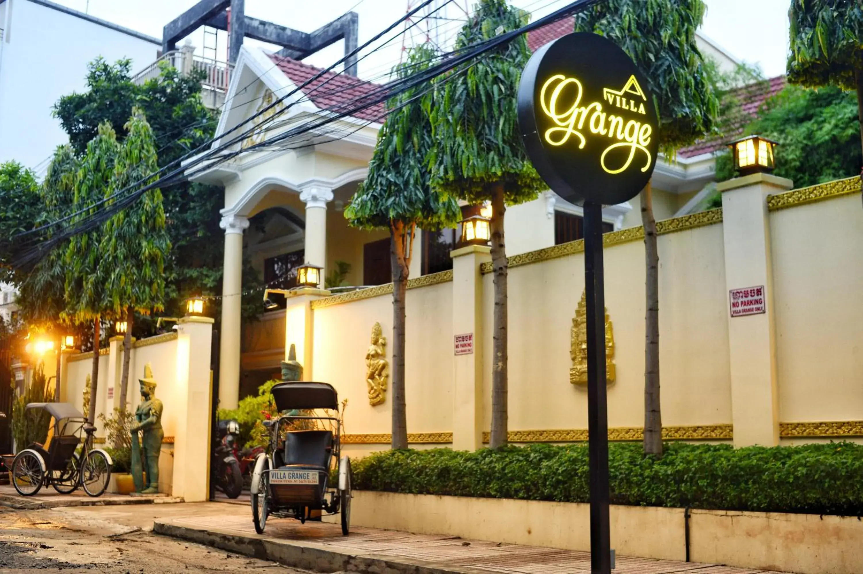 Street view in Villa Grange Street view in Villa Grange