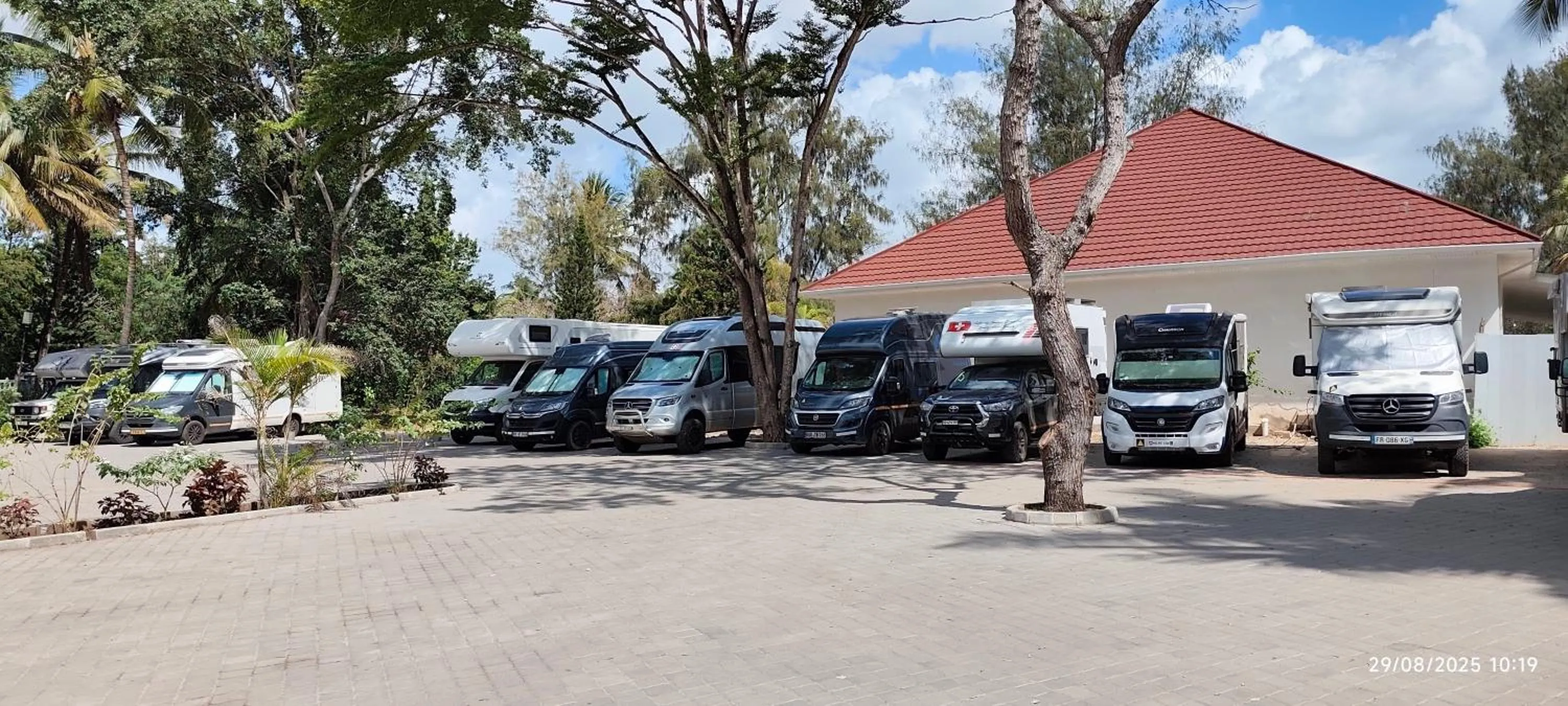 Property building in Sunrise Beach Resort