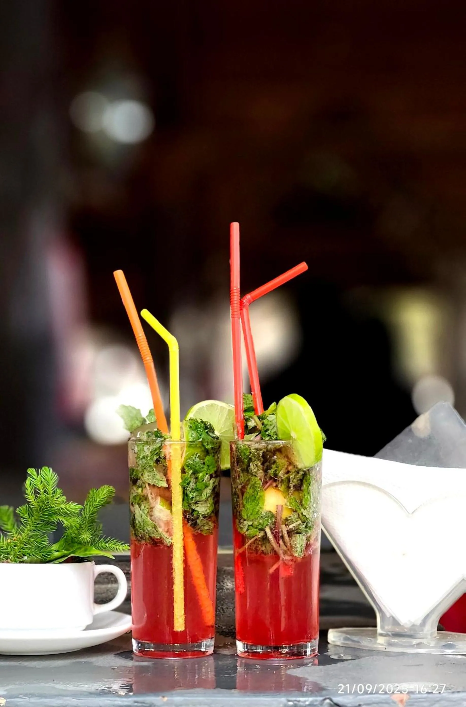 Food and drinks in Sunrise Beach Resort