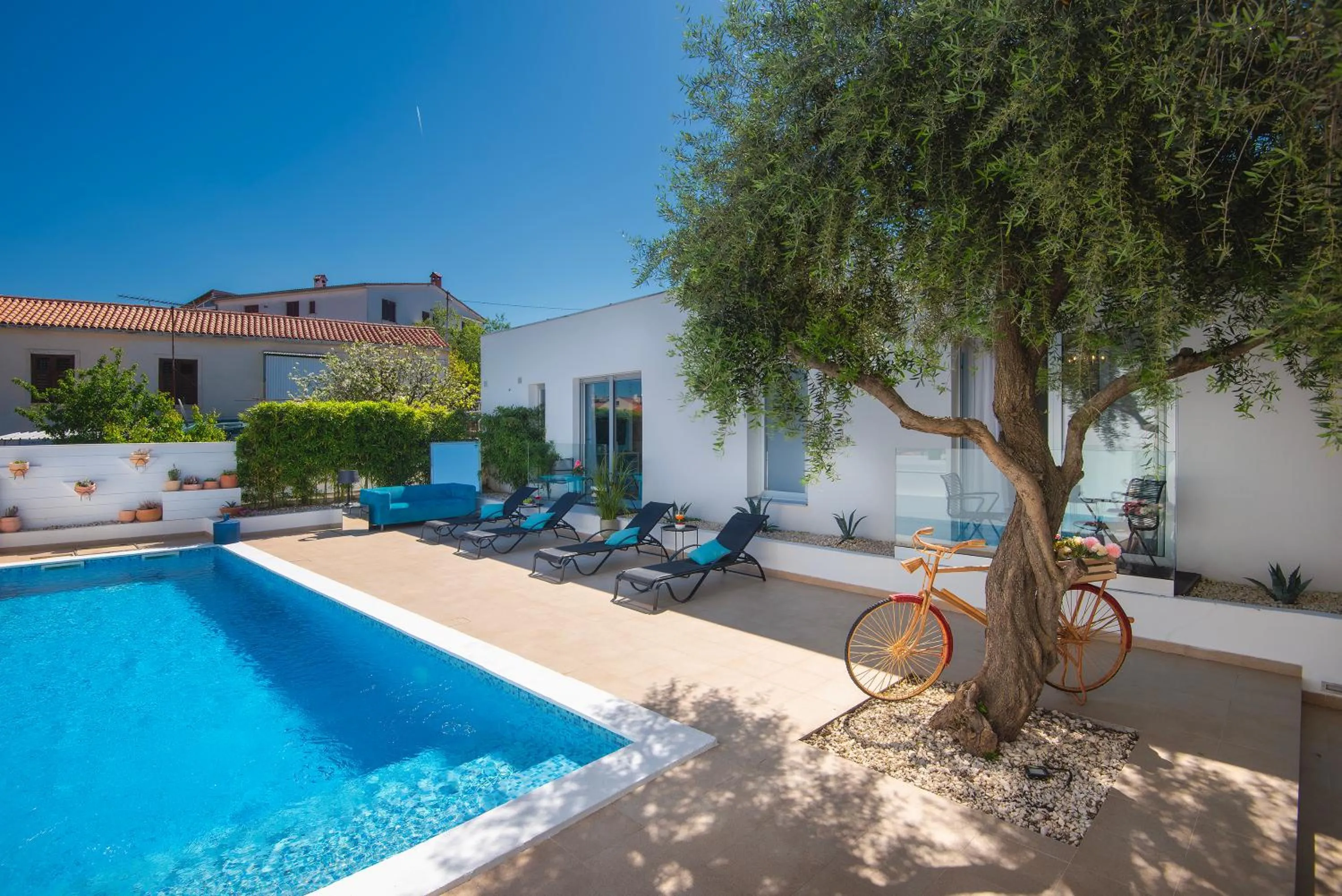 Swimming pool in Monvidal by Bura Hotels - Adults Only