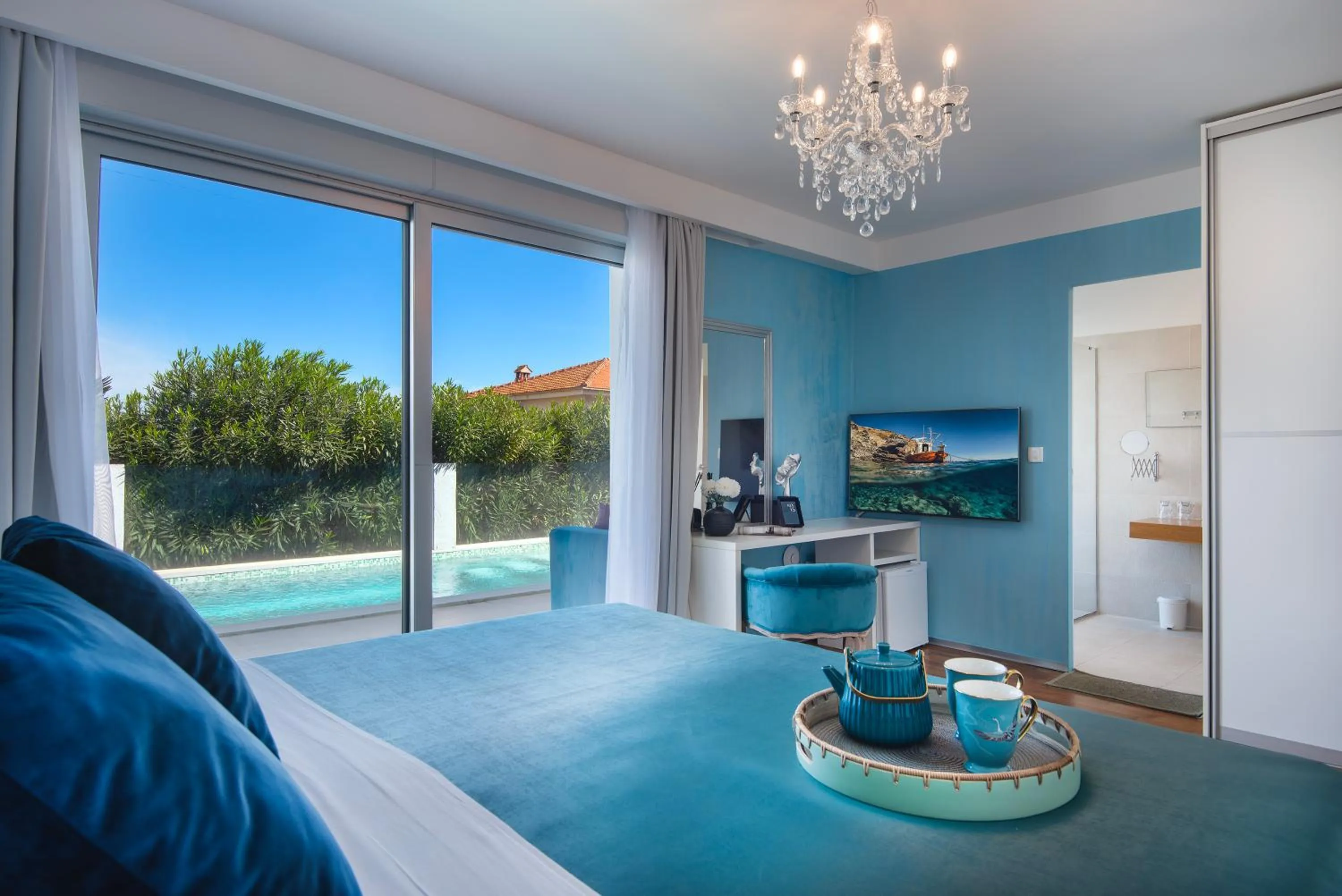 Swimming pool in Monvidal by Bura Hotels - Adults Only