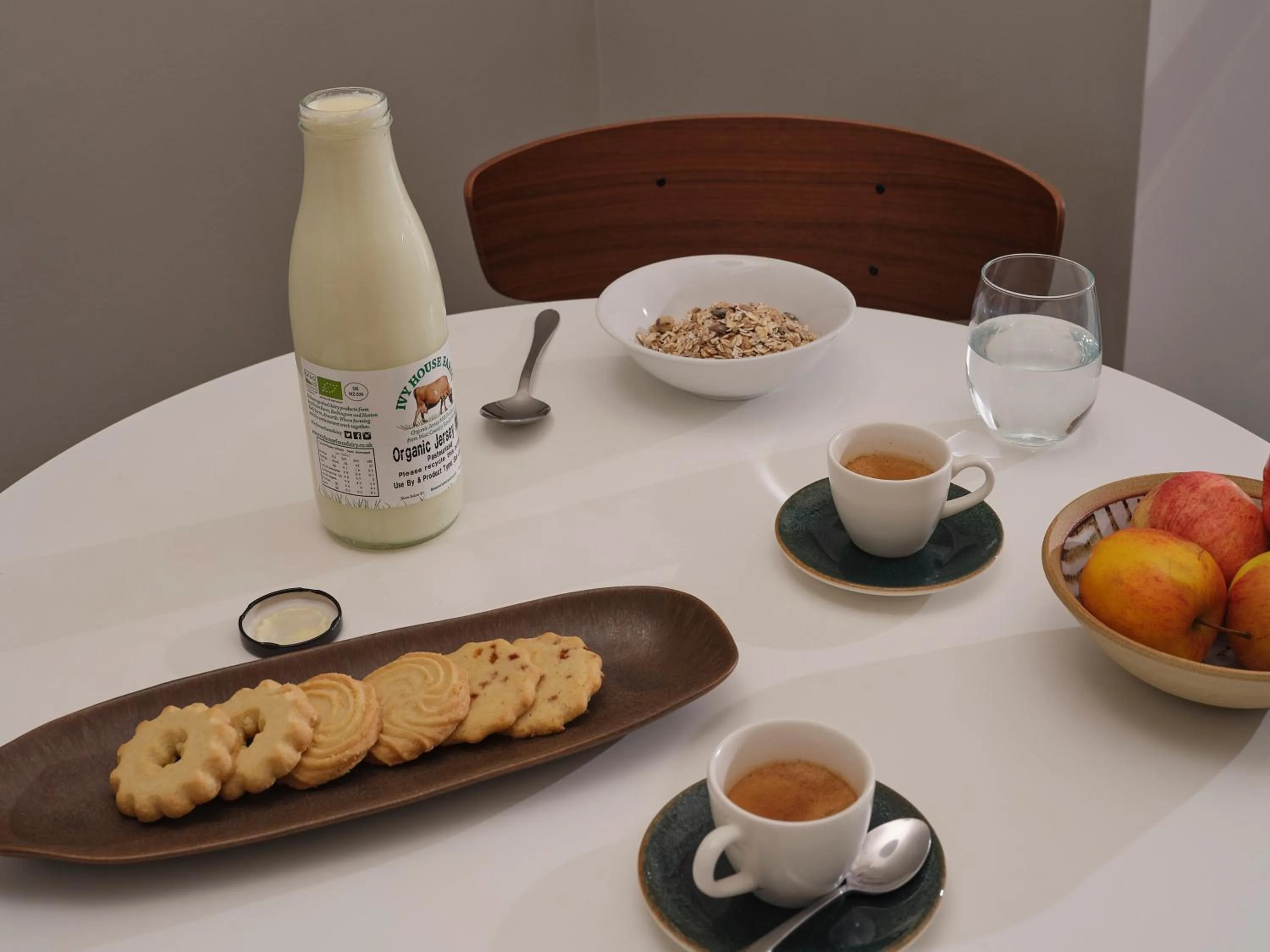 Coffee/tea facilities in The Marloes