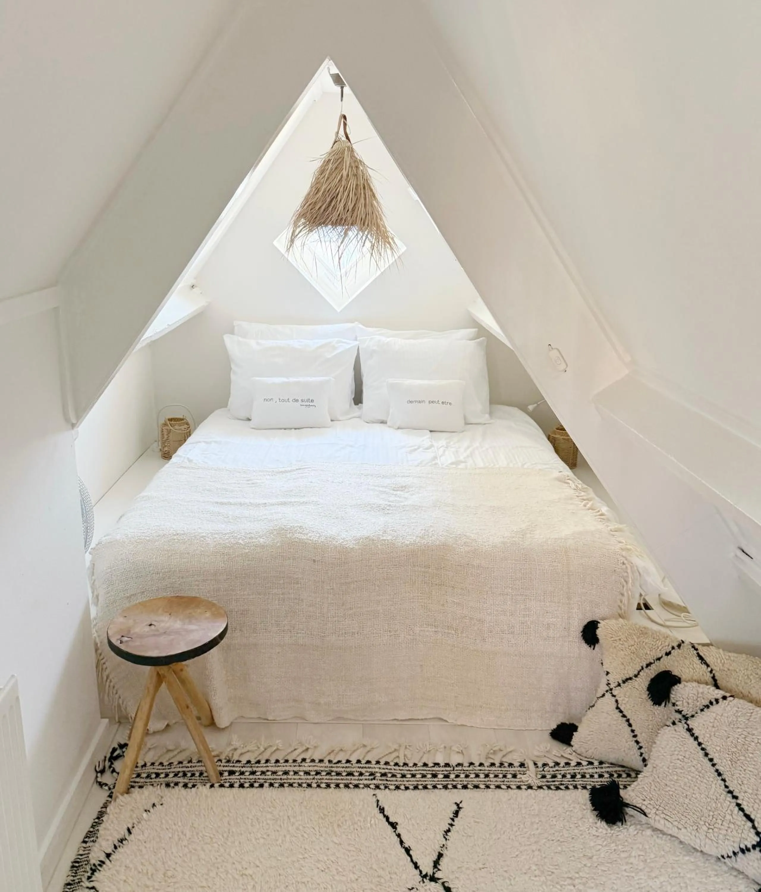 Bed in ELSK Cottage