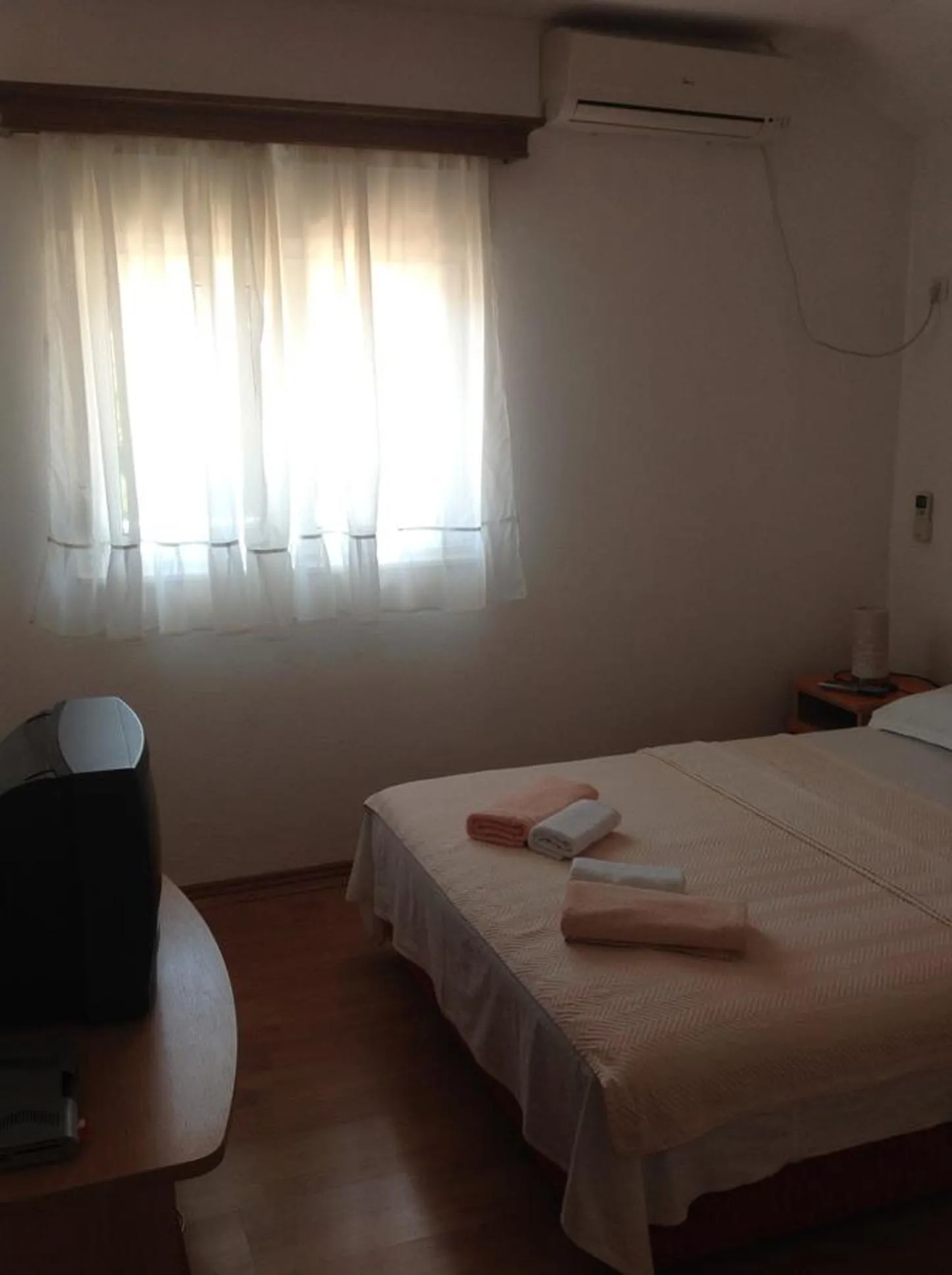 Bedroom, Bed in Apartments Kordic