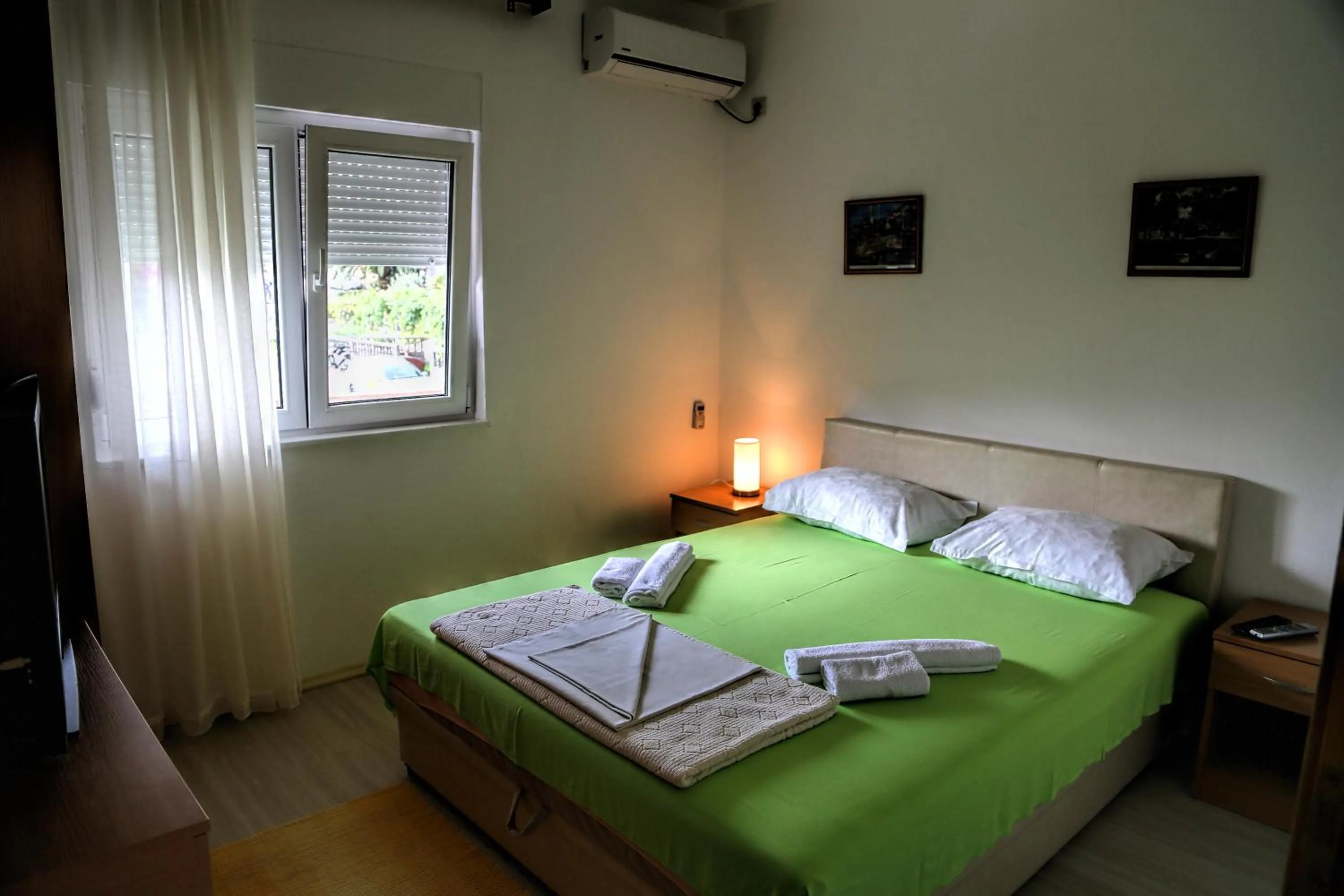 Patio, Bed in Apartments Kordic