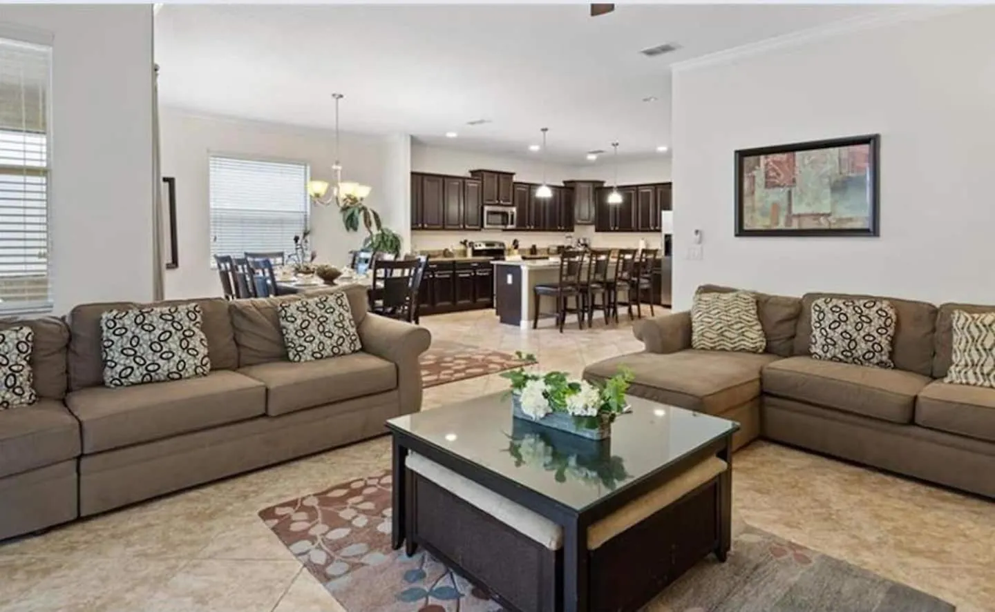 Living room in 8931 Cuban Palm