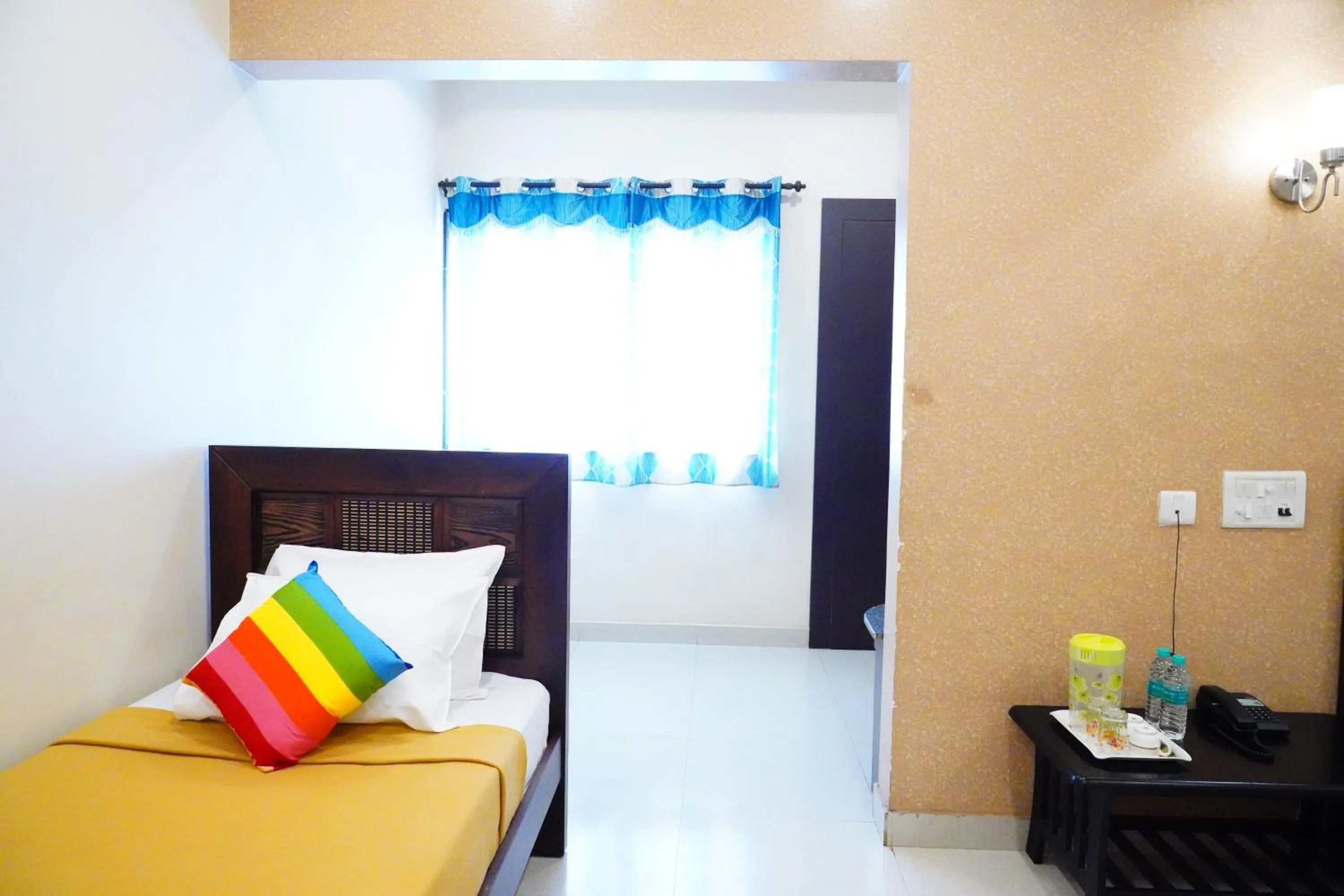 Bed in Vinayagam Residency