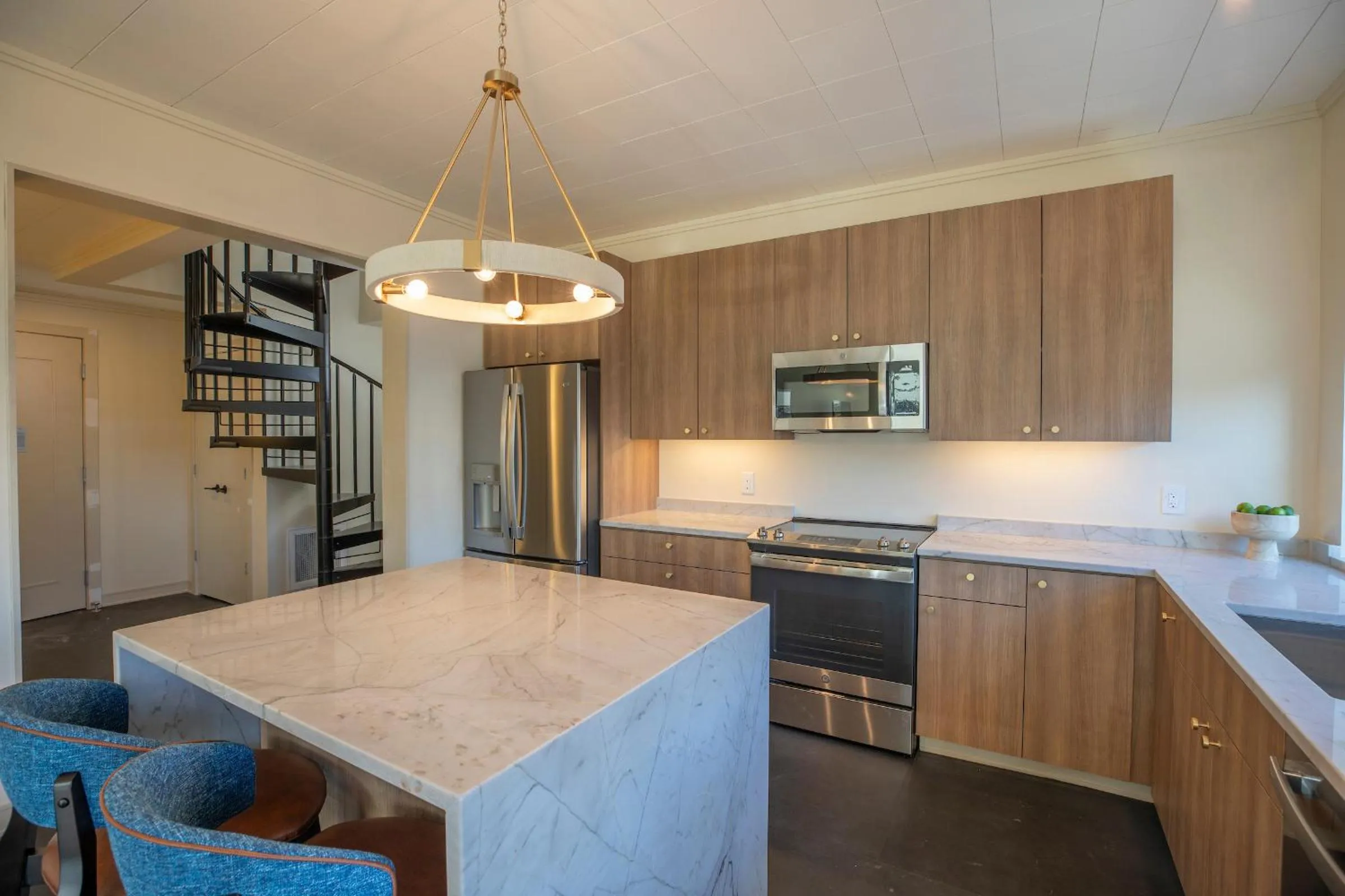 Kitchen or kitchenette in The Holbrook Hotel