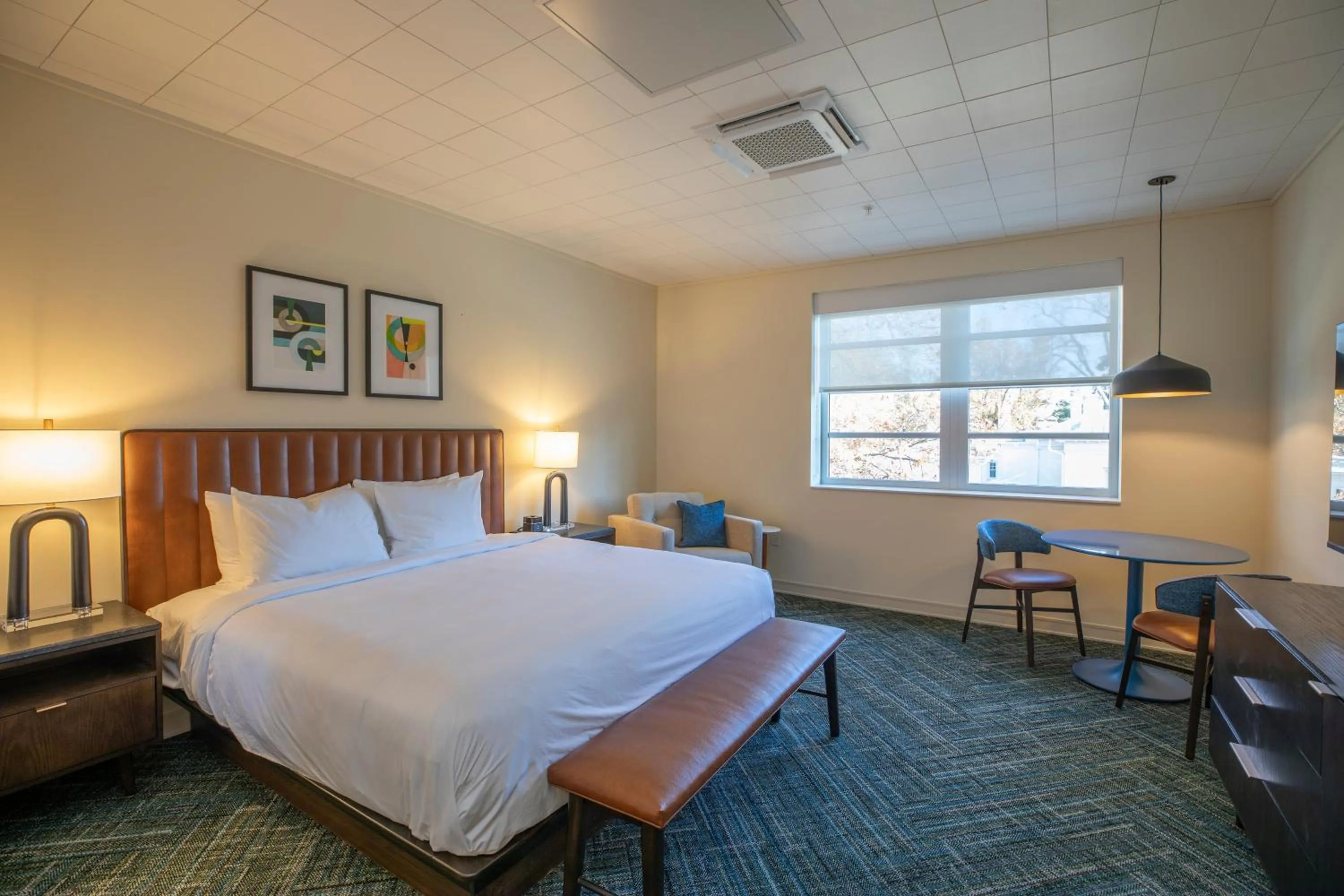 Bedroom, Bed in The Holbrook Hotel