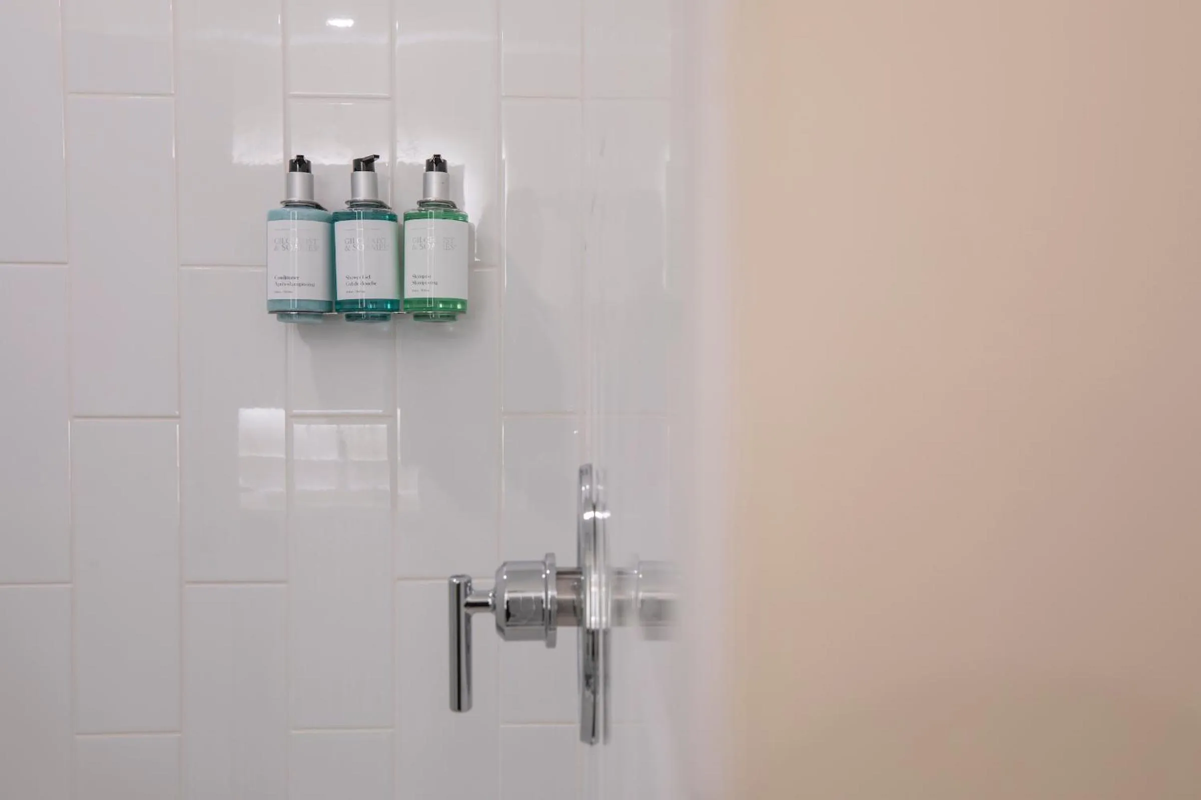 Bathroom in The Holbrook Hotel