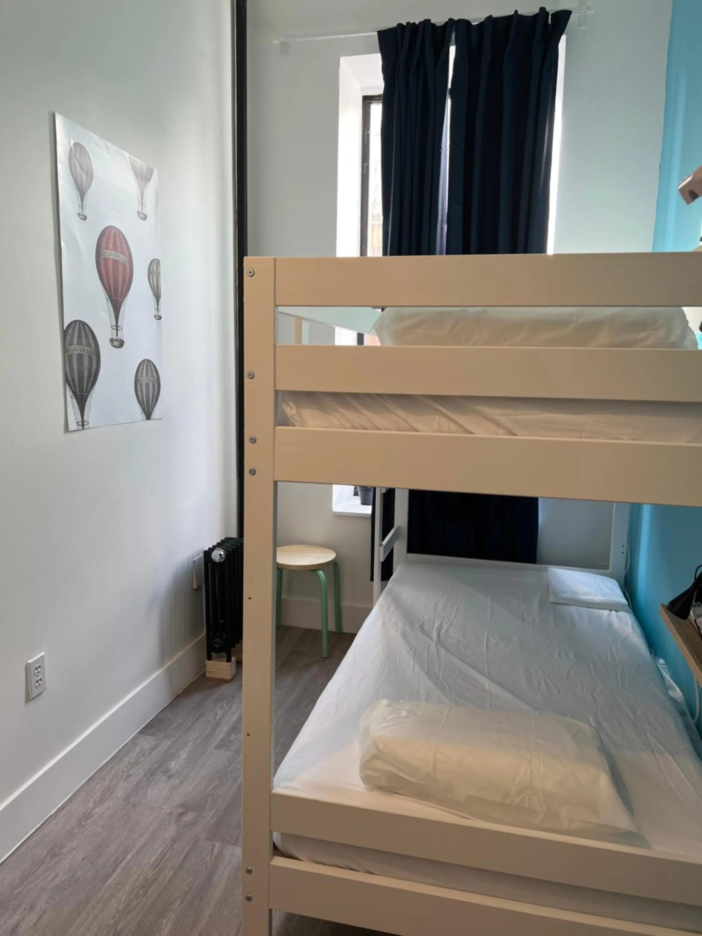 Bed in East Harlem Hostel