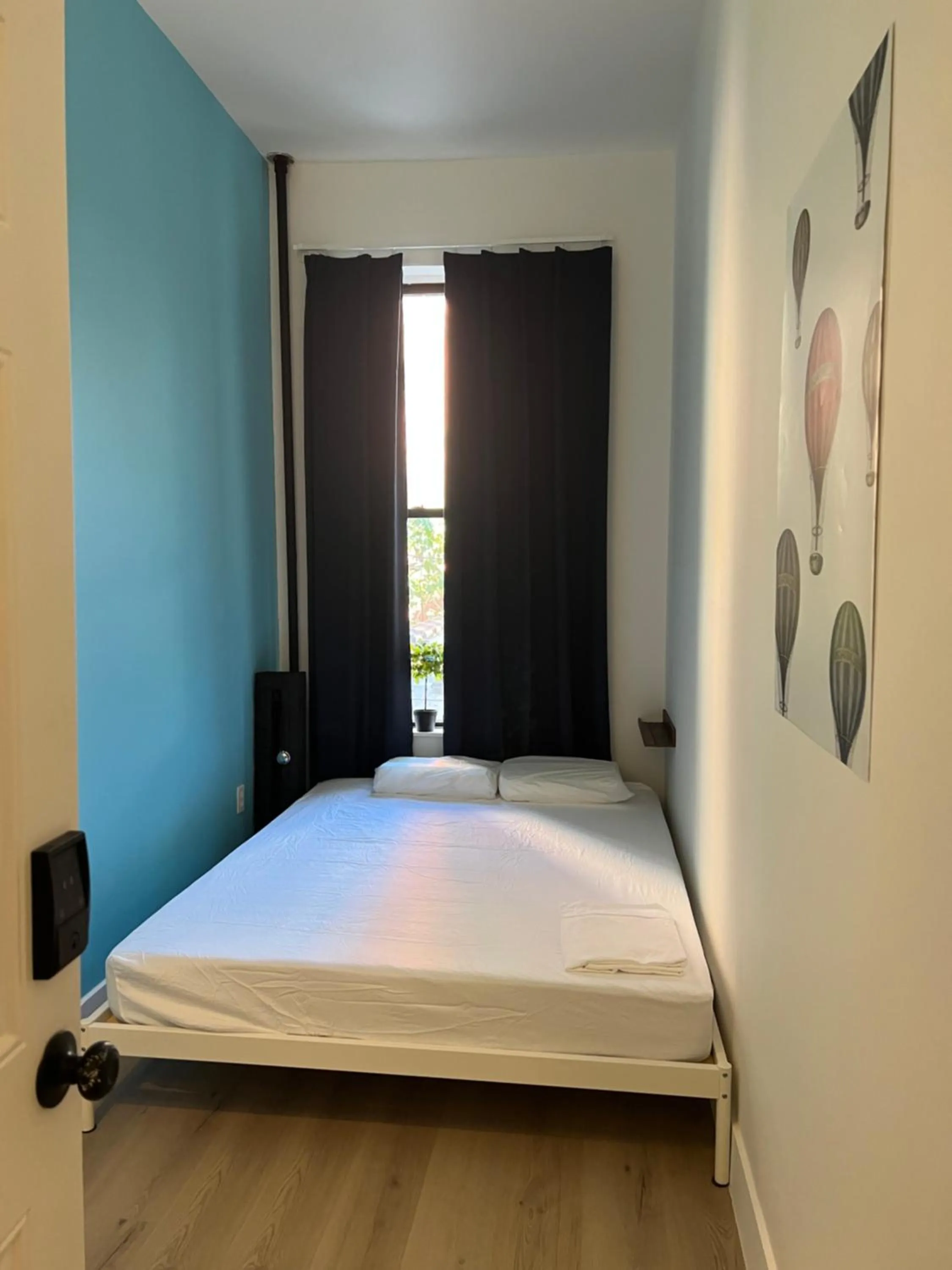 Bed in East Harlem Hostel