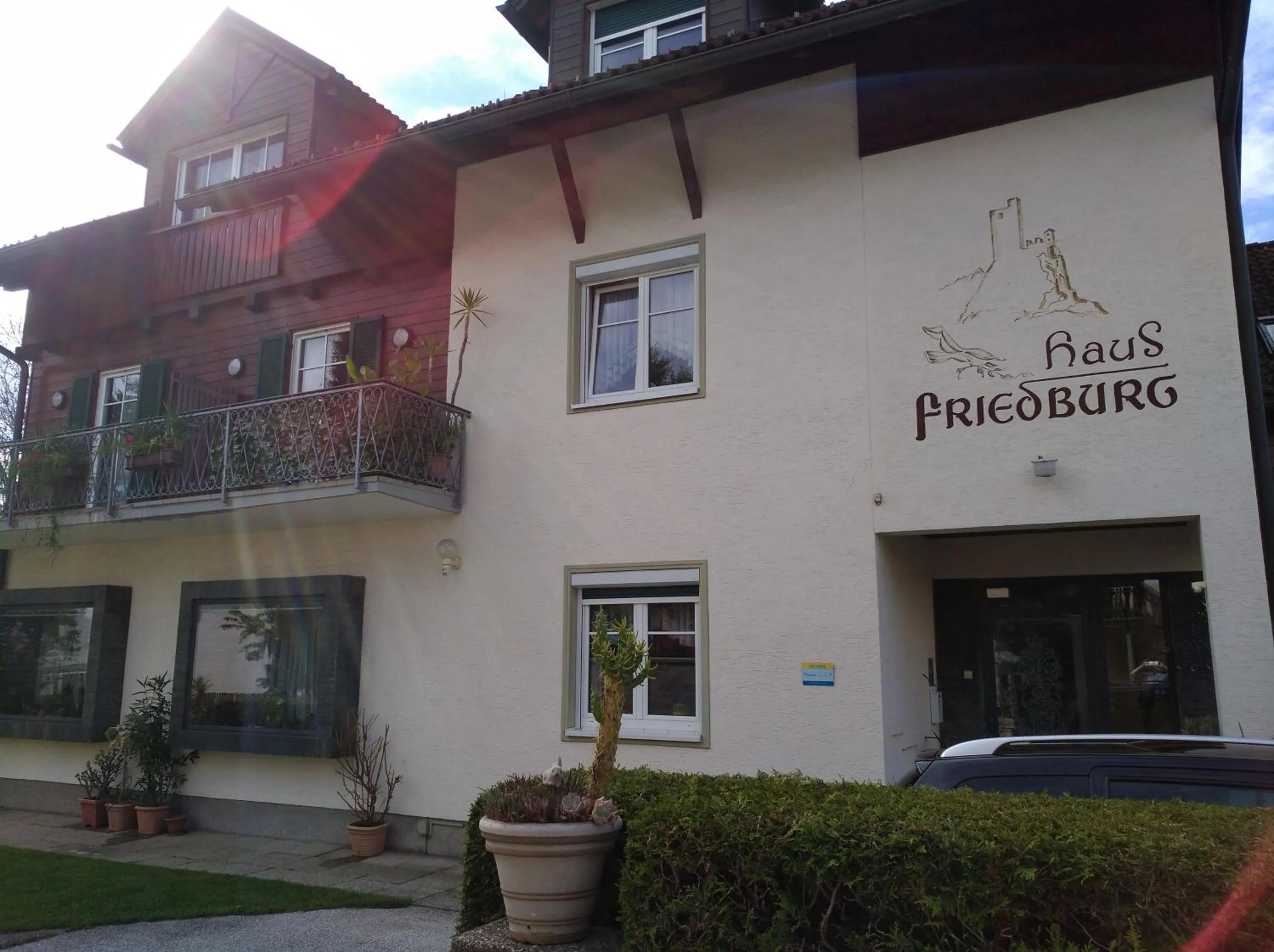 Facade/entrance in Haus Friedburg