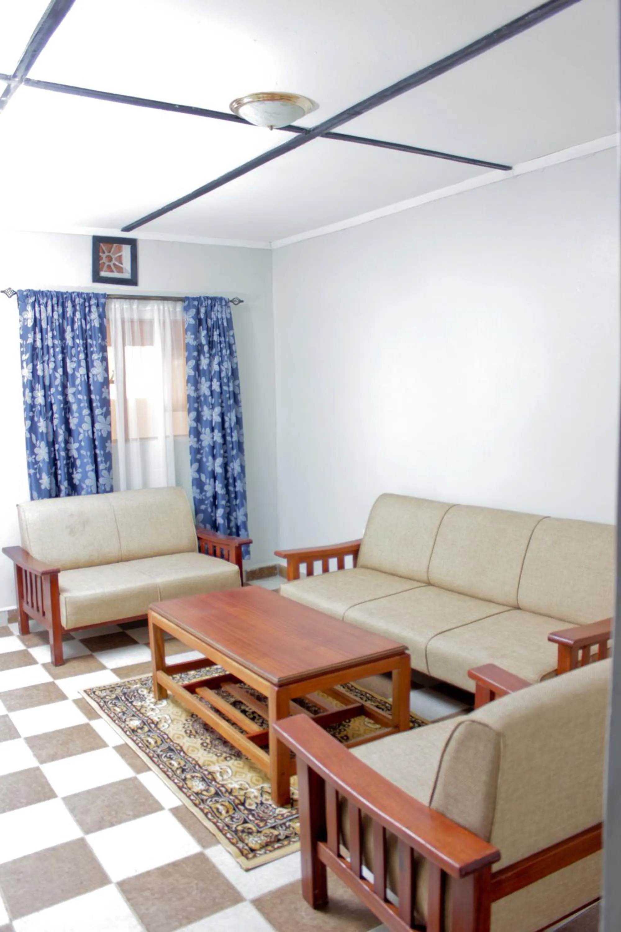 Living room in Sweet Lake Resort