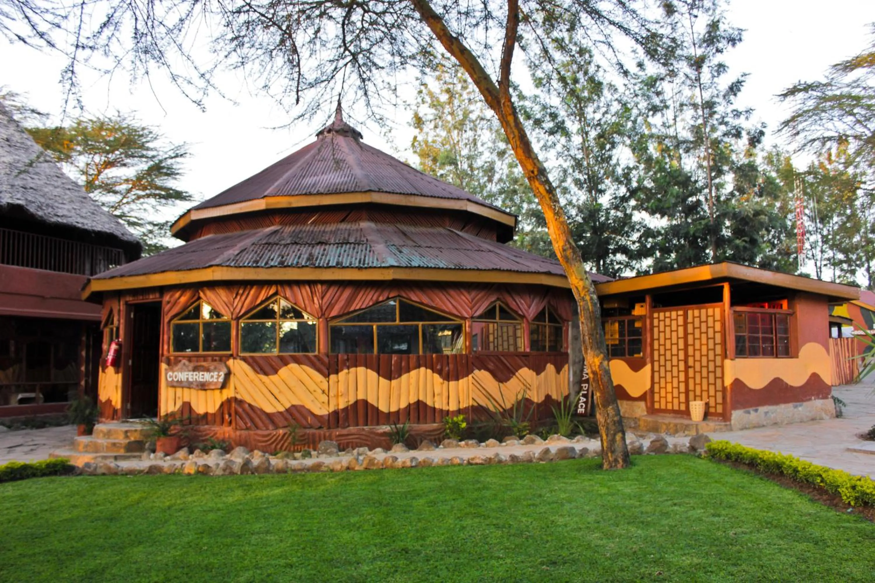 Restaurant/places to eat in Sweet Lake Resort