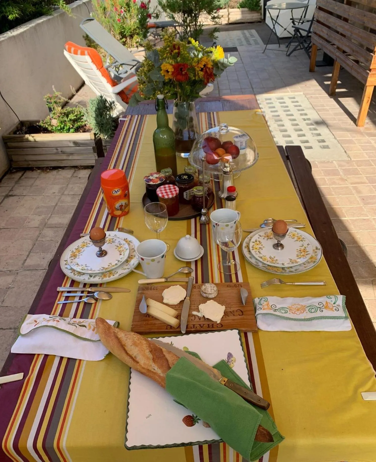 Food and drinks in B&B - Chambres d'hôtes Le Foch