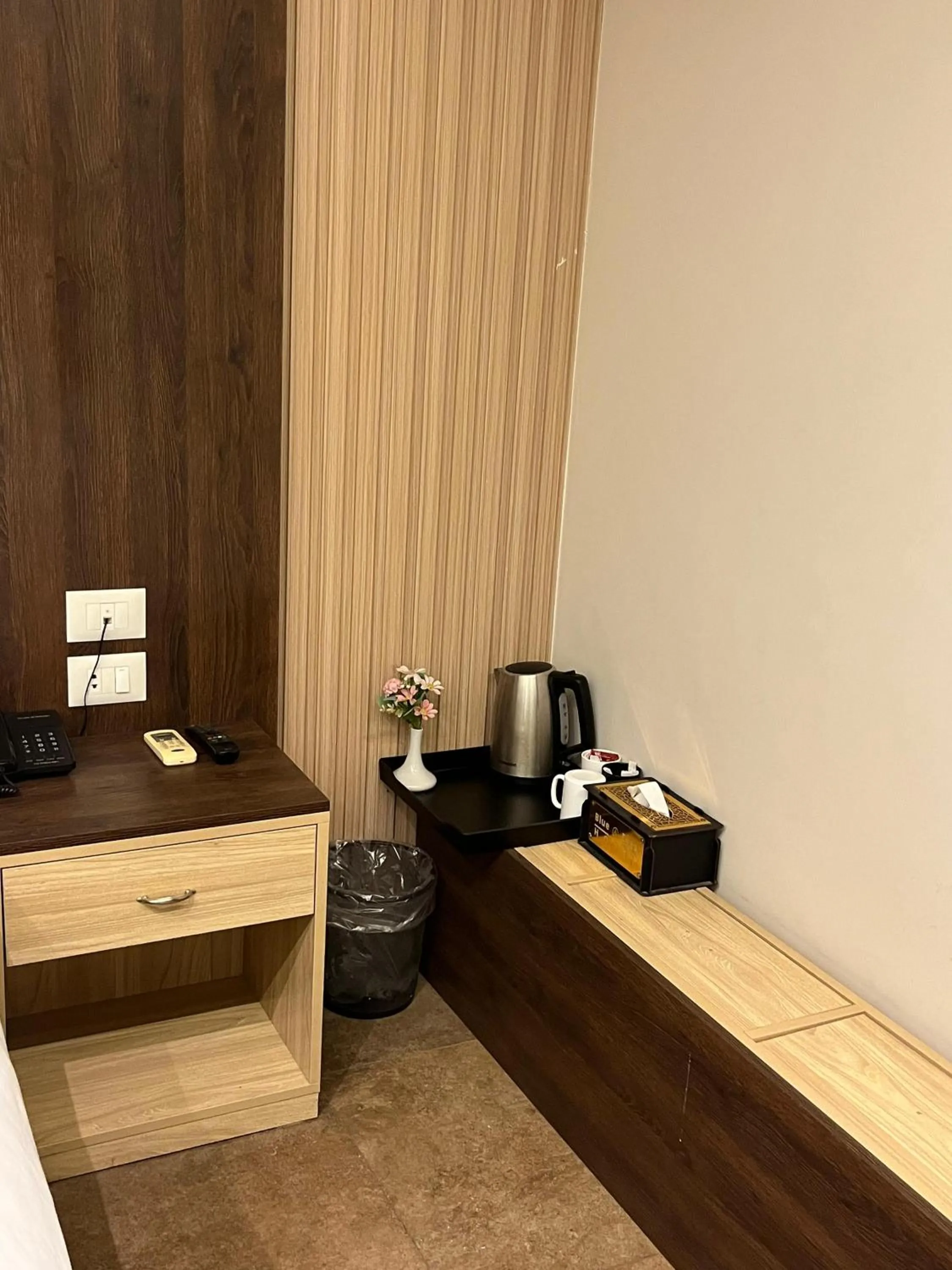 Coffee/tea facilities in Blue Pyramids Eyes Hotel