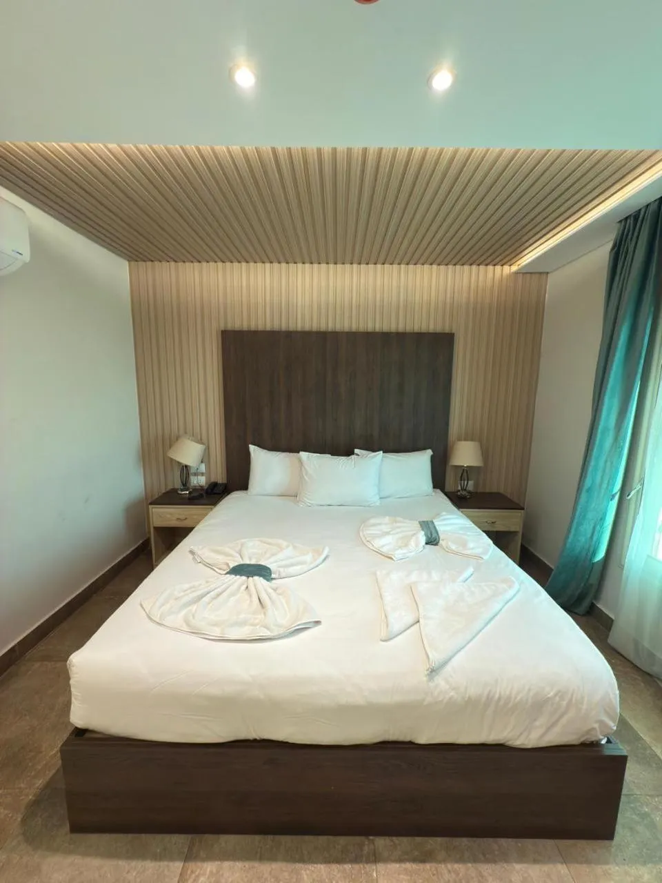 Bedroom, Bed in Blue Pyramids Eyes Hotel