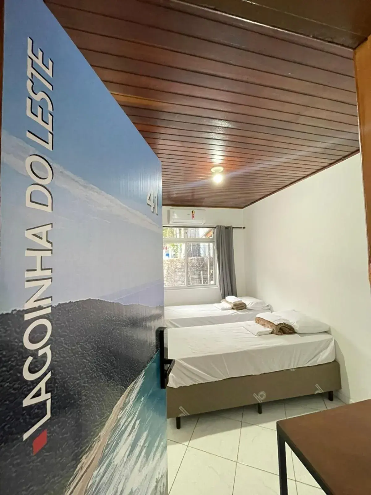 Double Room with Shared Bathroom - single occupancy in Smart Hostel - Floripa Double Room with Shared Bathroom - single occupancy in Smart Hostel - Floripa