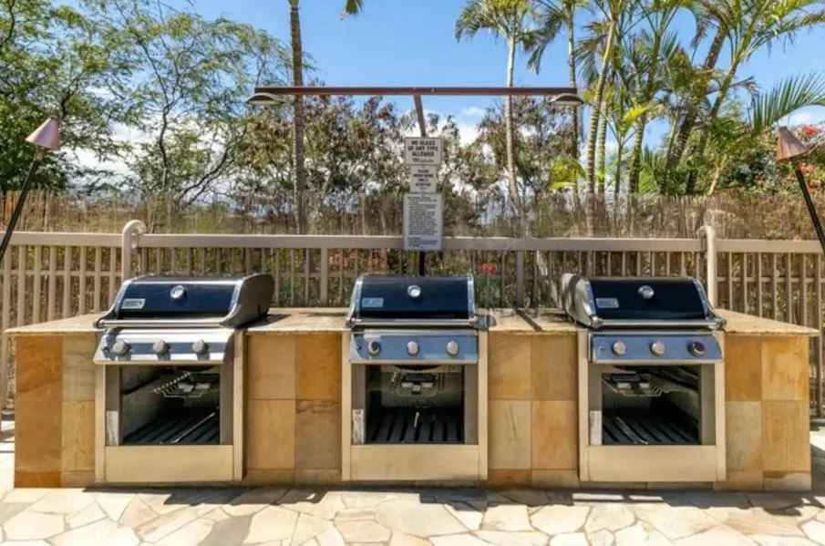 BBQ facilities in Steps to Beach Shops and Dining with Beautiful Views