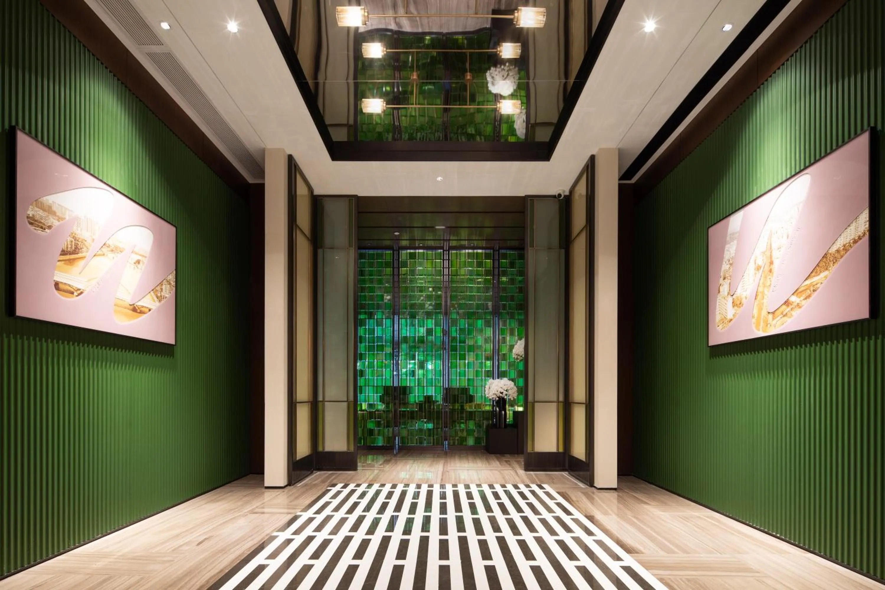 Lobby or reception in 广州新塘站希尔顿欢朋酒店