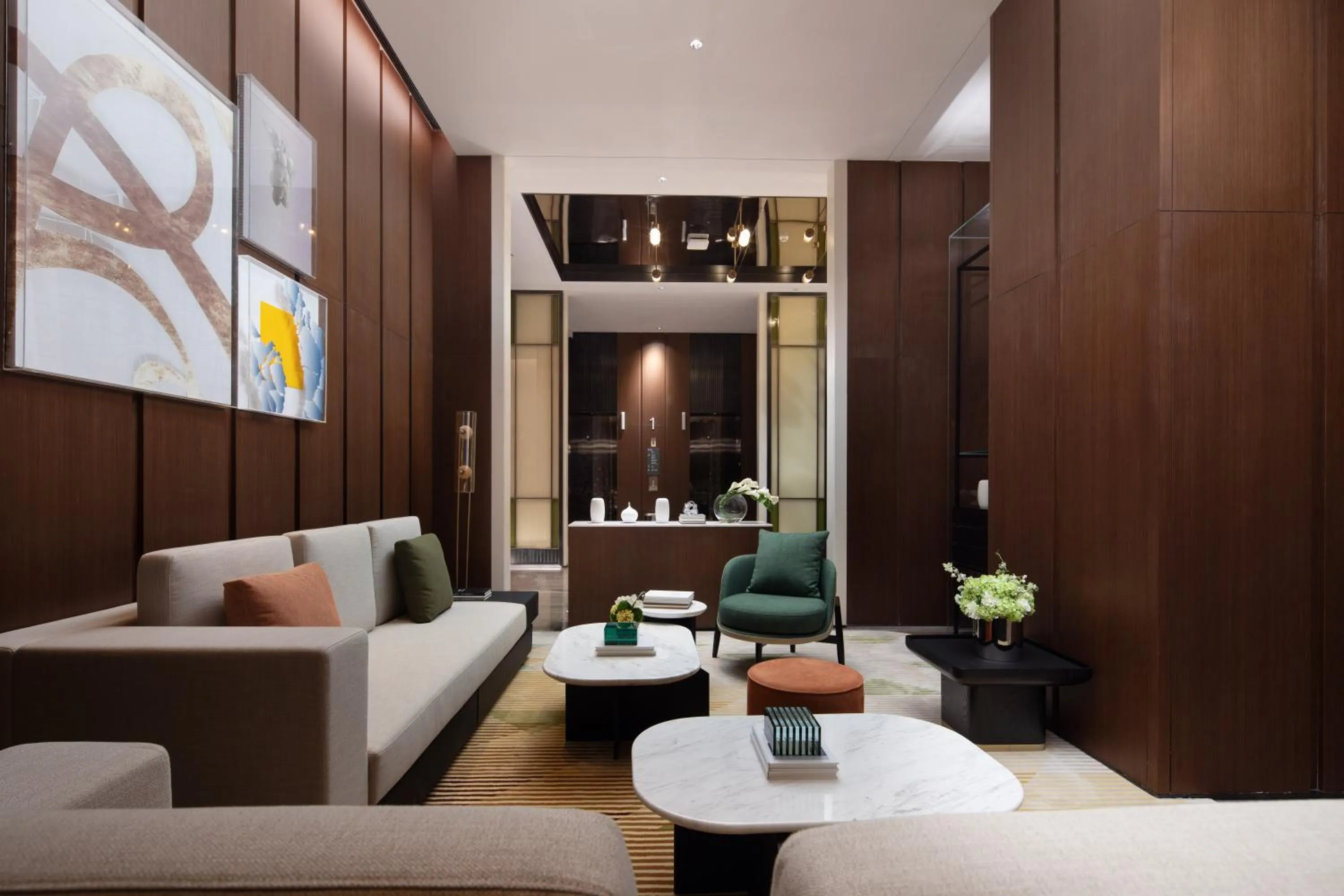 Seating area in 广州新塘站希尔顿欢朋酒店