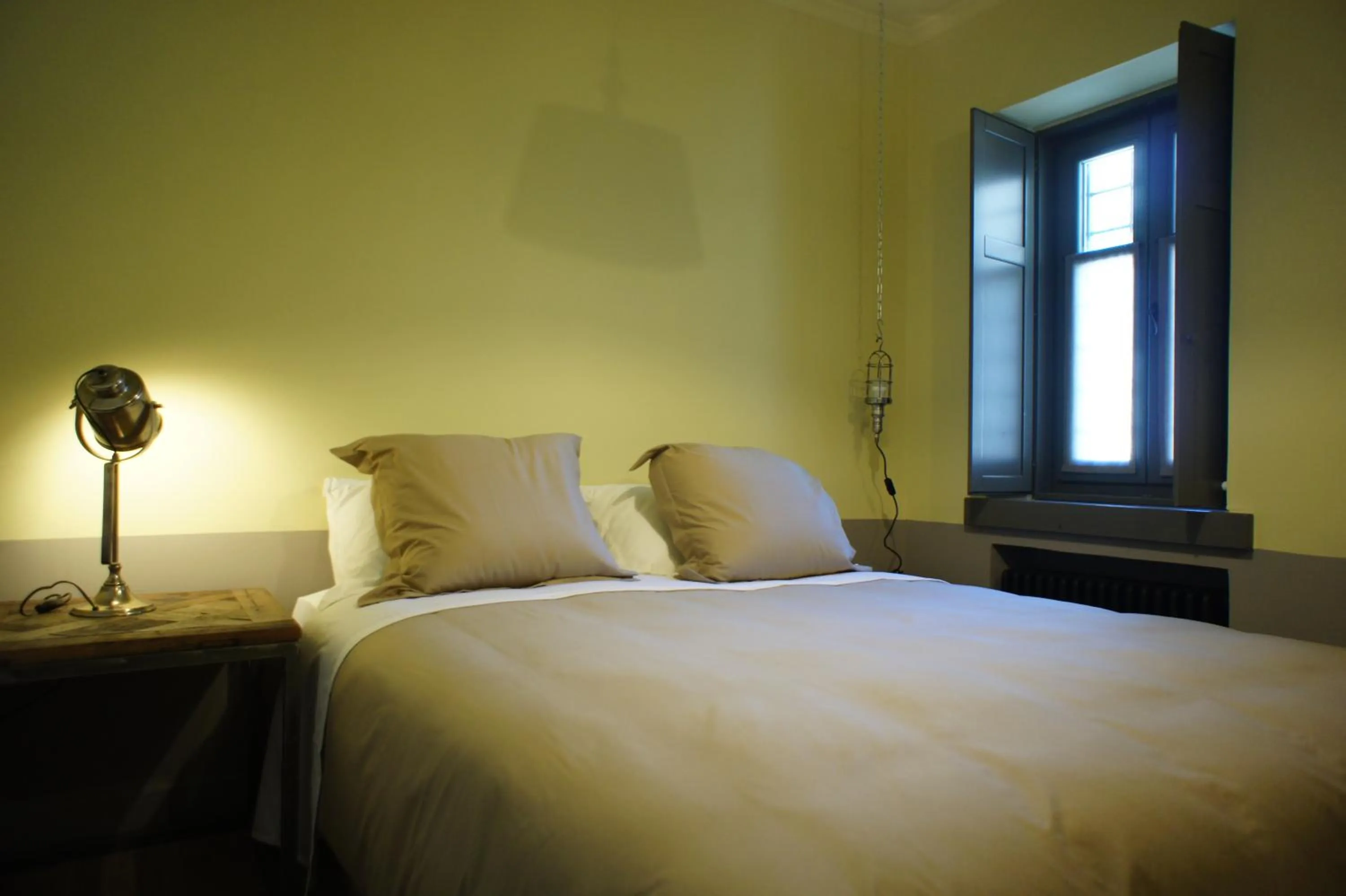 Bed in "Apeiros Chora" Hotel, Zagori