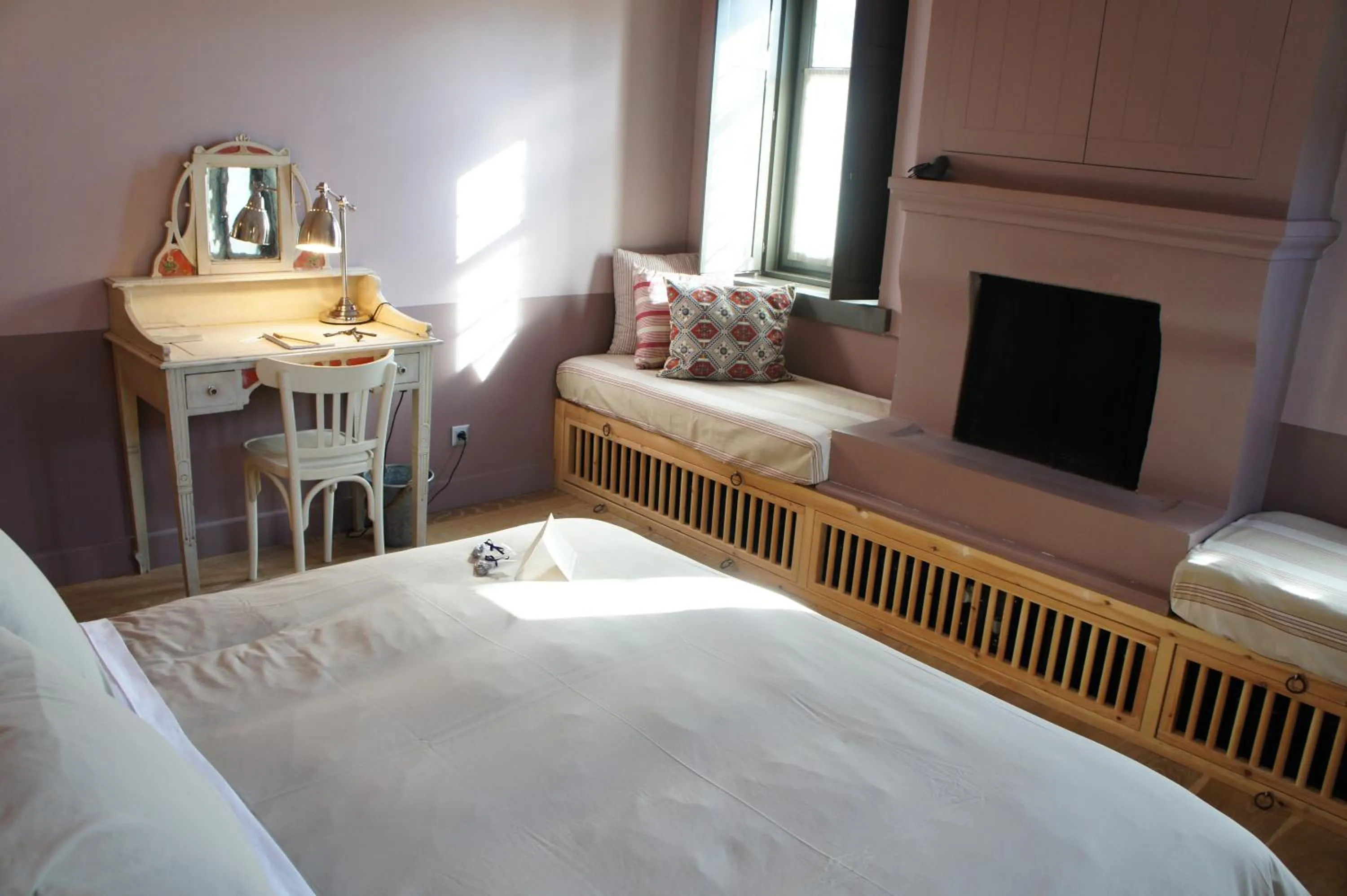Property building, Bed in "Apeiros Chora" Hotel, Zagori