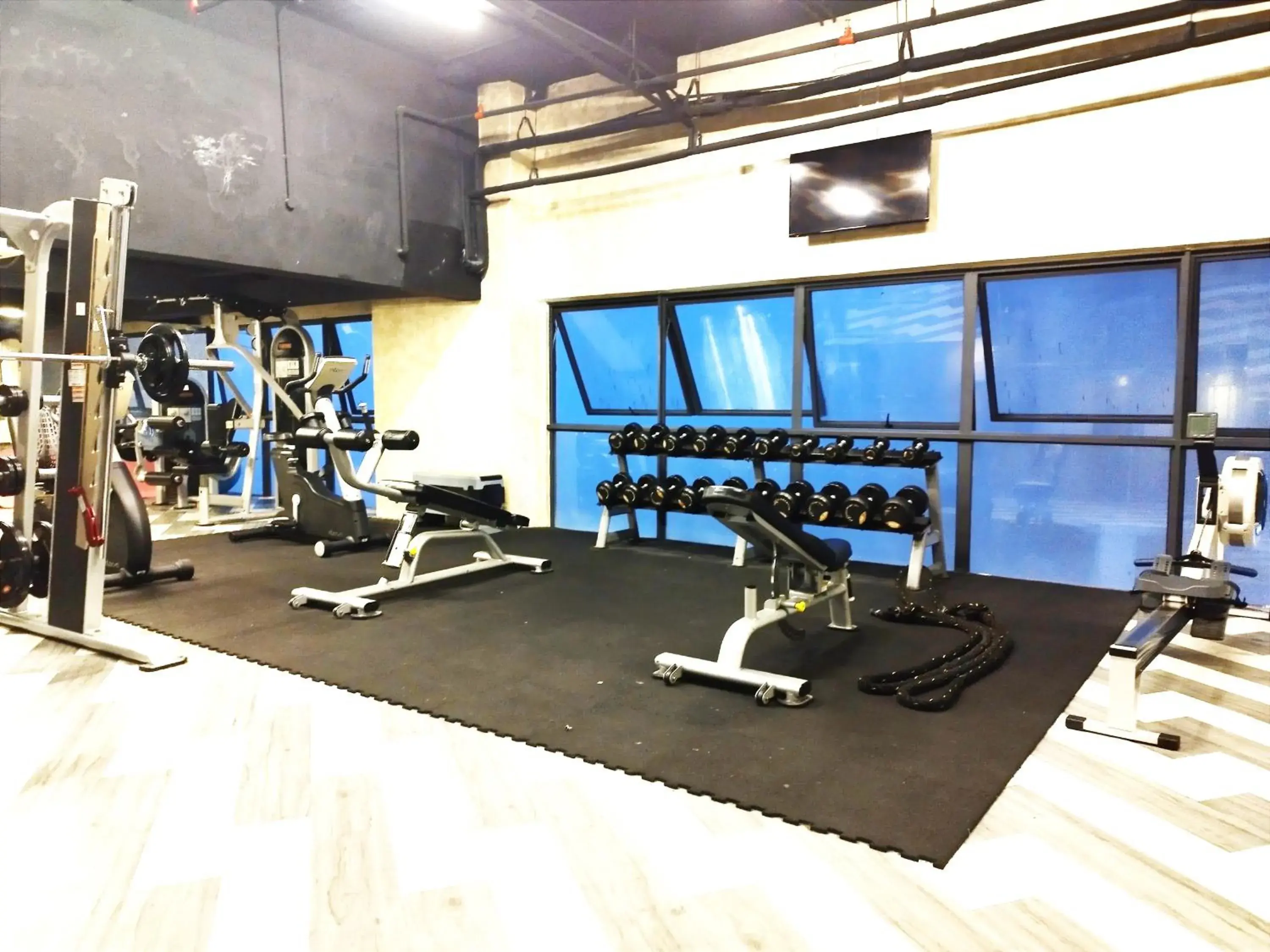 Fitness centre/facilities in GENTING FoggyCold StayCation AT Ion Delemen By HAPYHOME Fitness centre/facilities in GENTING FoggyCold StayCation AT Ion Delemen By HAPYHOME