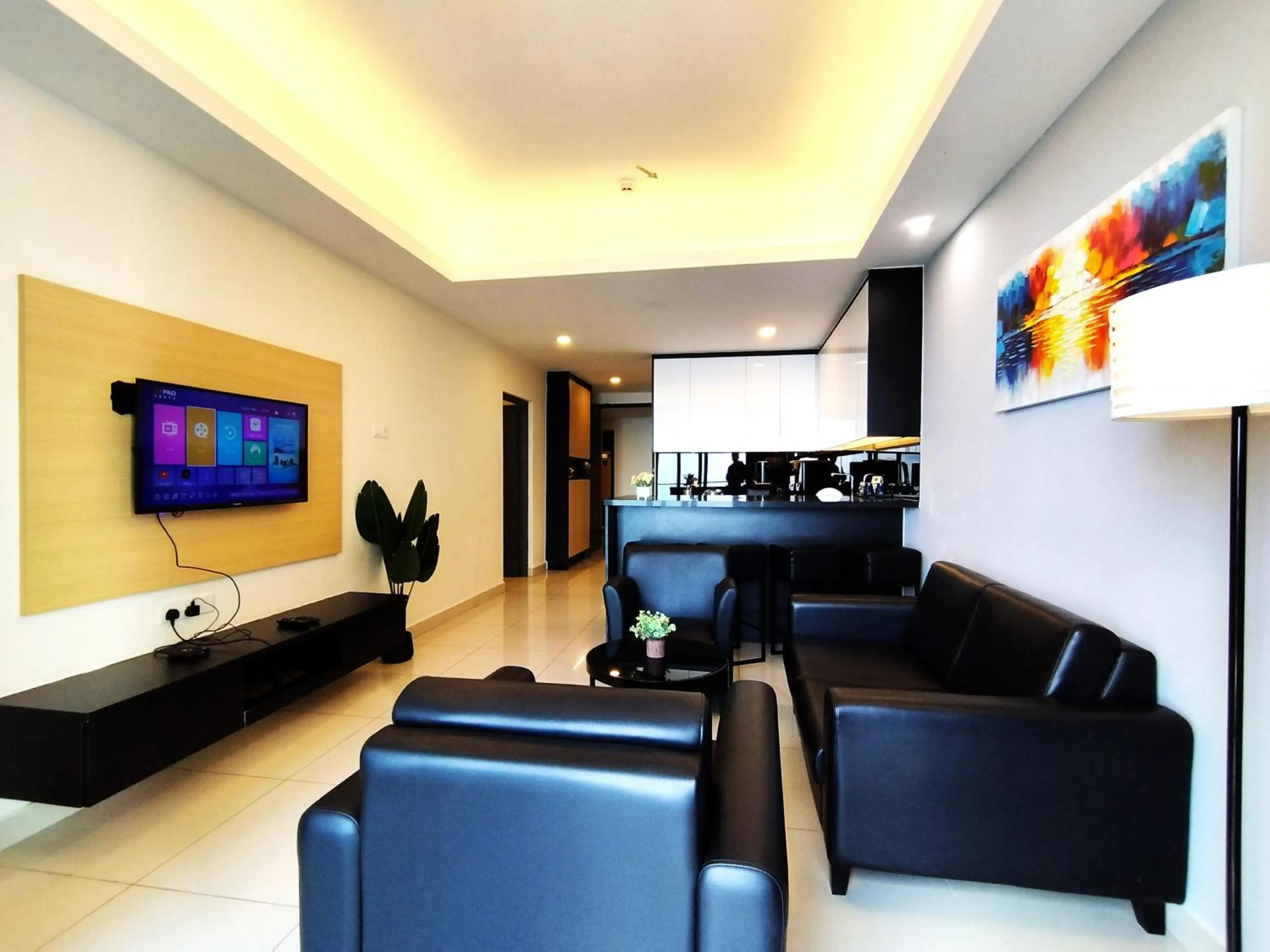 Living room in GENTING FoggyCold StayCation AT Ion Delemen By HAPYHOME