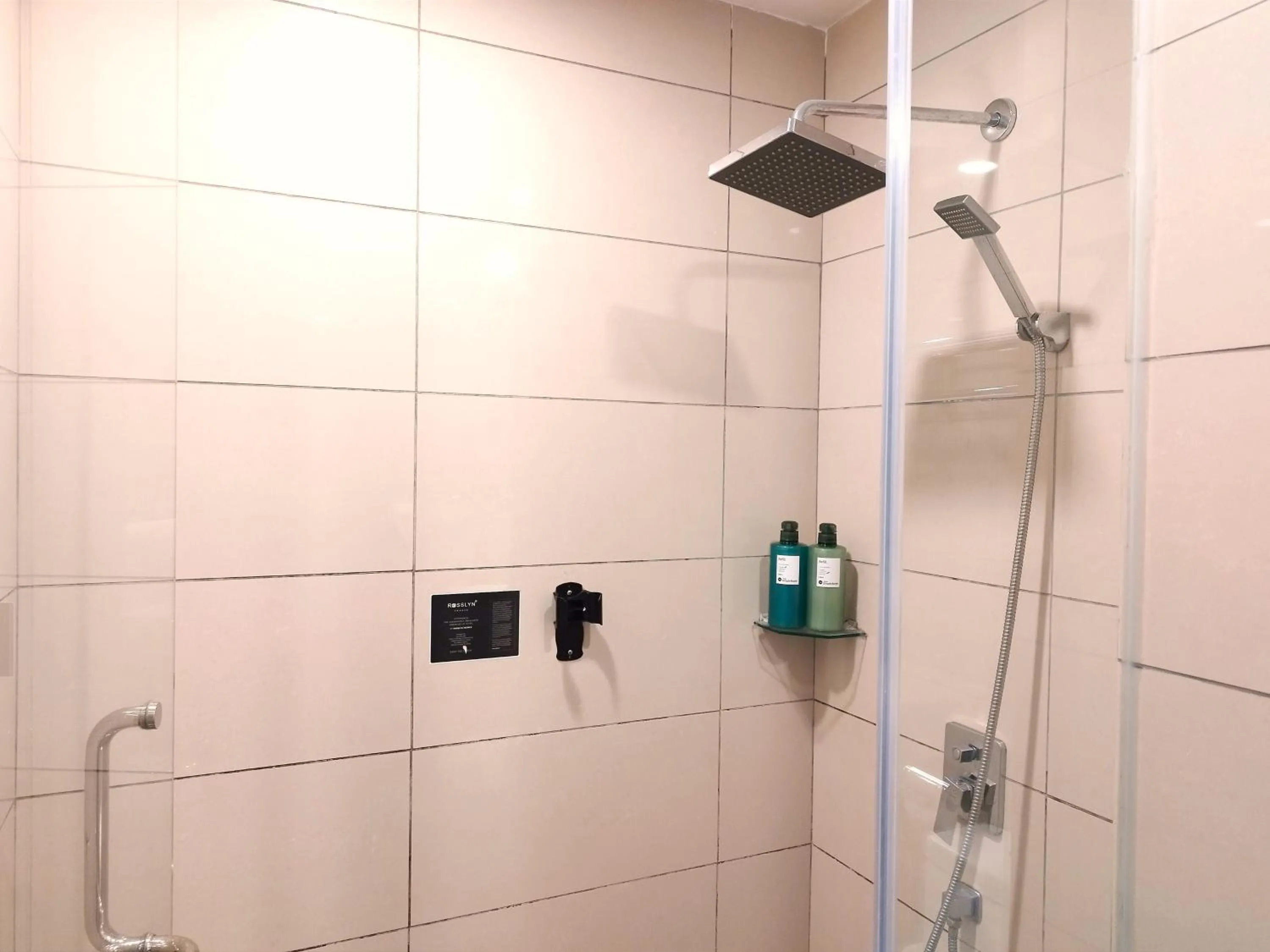 Bathroom in GENTING FoggyCold StayCation AT Ion Delemen By HAPYHOME