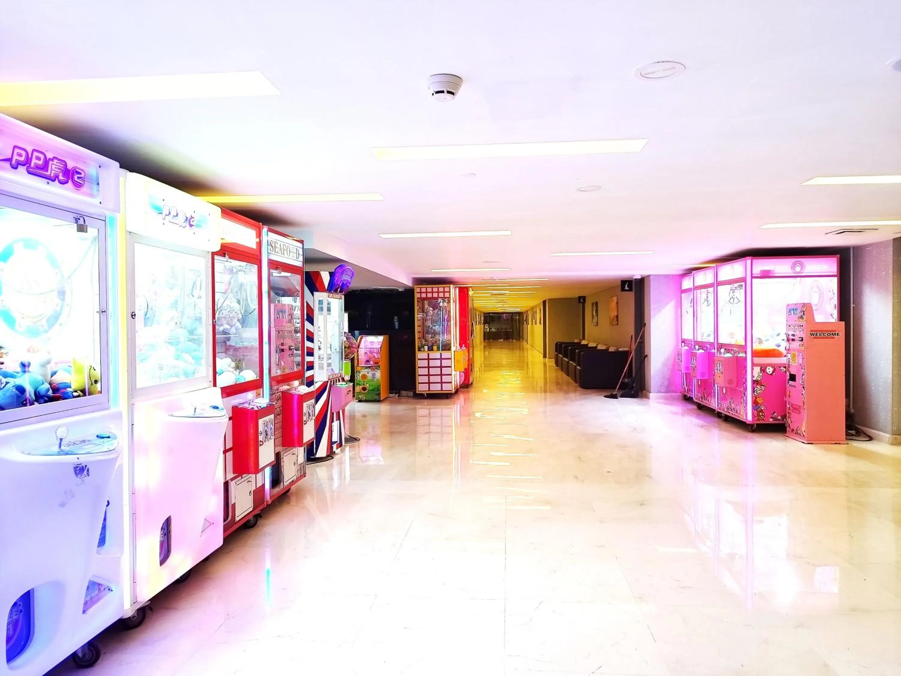 Game Room in GENTING FoggyCold StayCation AT Ion Delemen By HAPYHOME