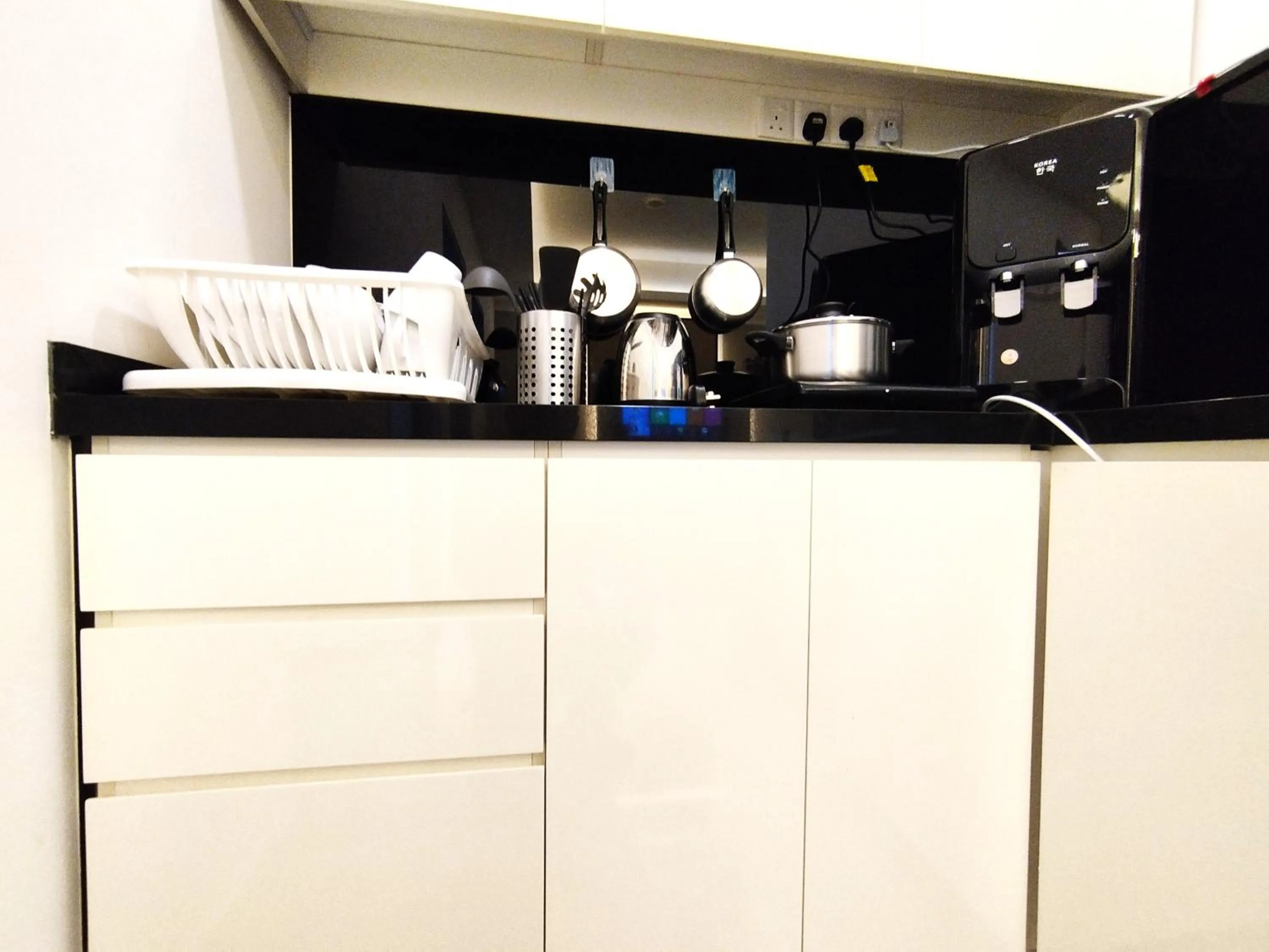 Kitchen or kitchenette in GENTING FoggyCold StayCation AT Ion Delemen By HAPYHOME