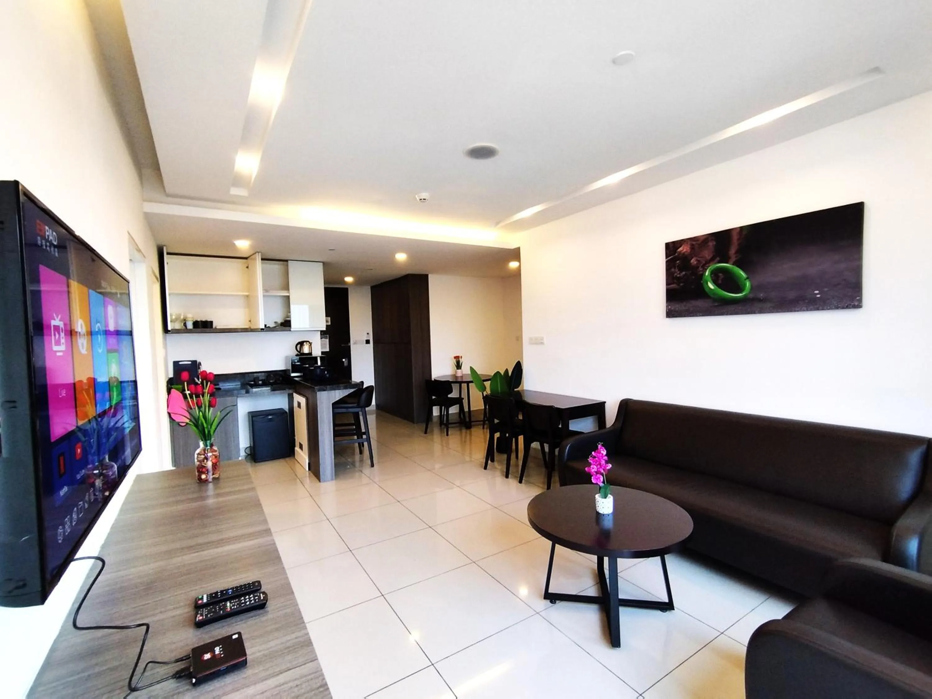 Family in GENTING FoggyCold StayCation AT Ion Delemen By HAPYHOME